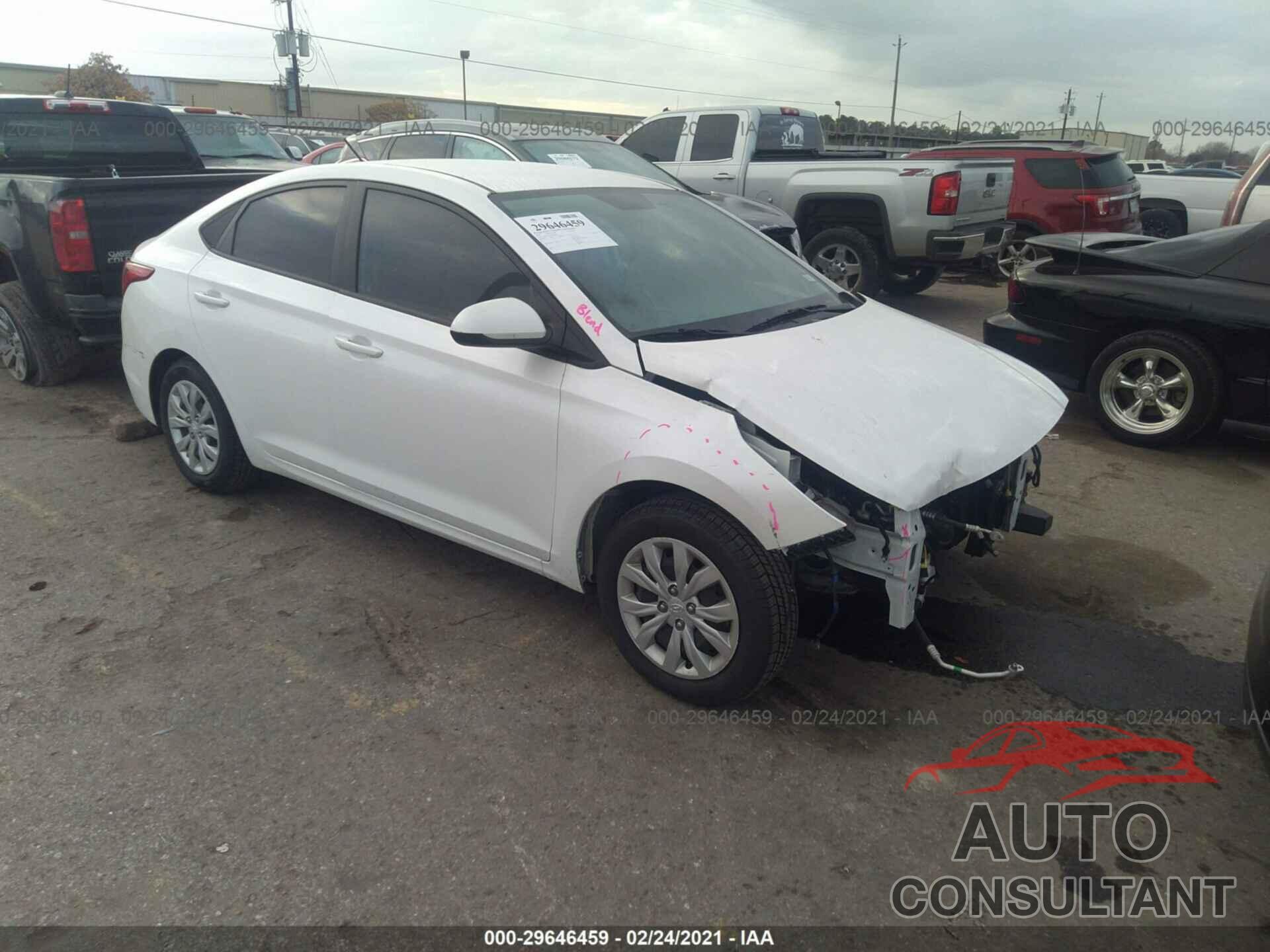 HYUNDAI ACCENT 2019 - 3KPC24A3XKE069926