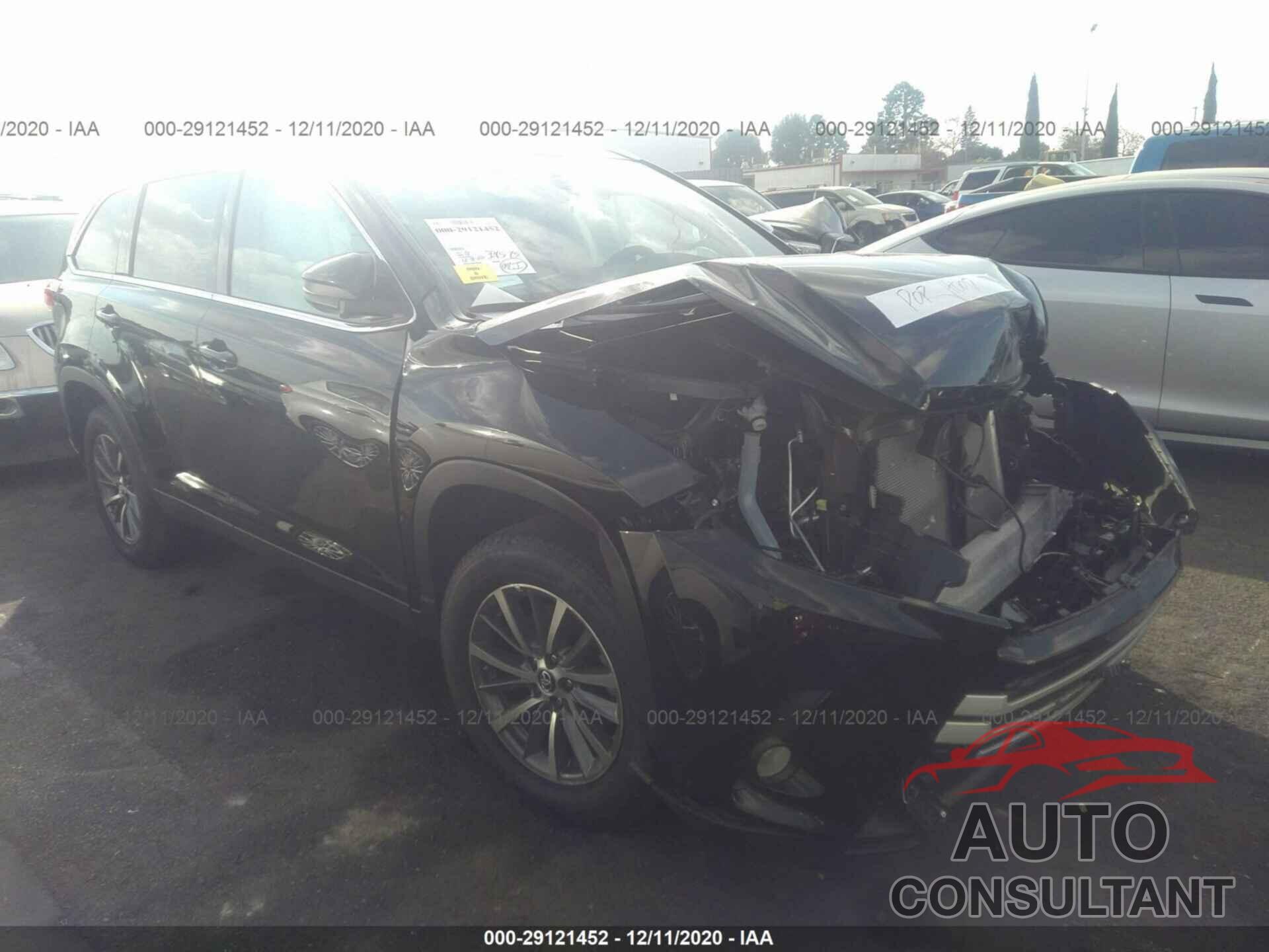 TOYOTA HIGHLANDER 2019 - 5TDKZRFH2KS567973
