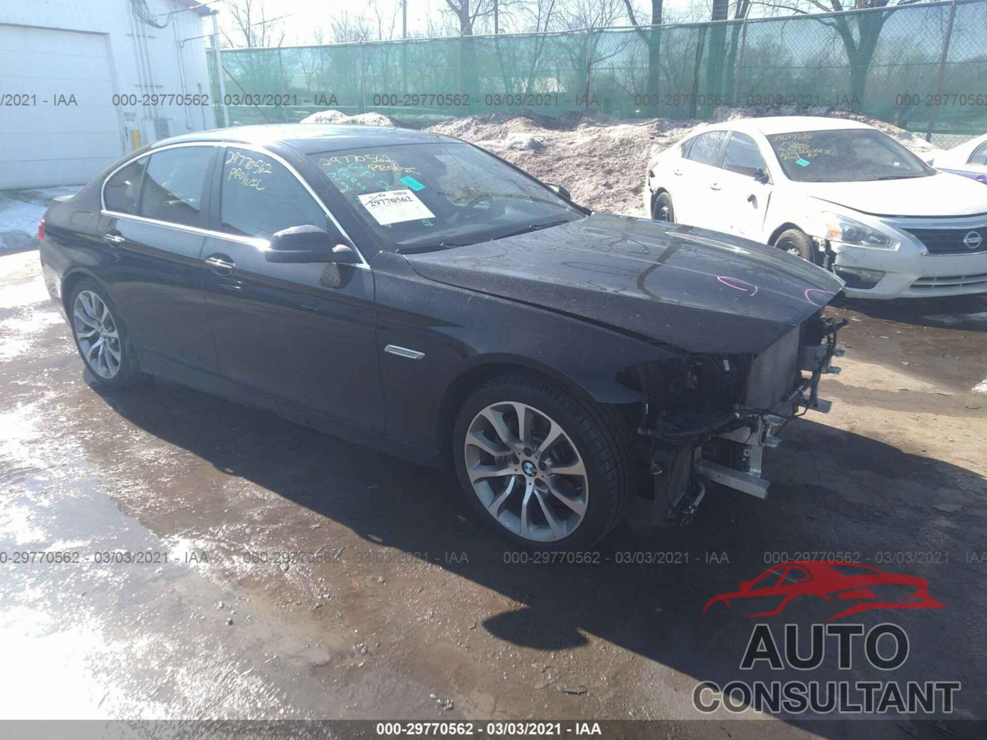 BMW 5 SERIES 2016 - WBA5B3C50GD549089