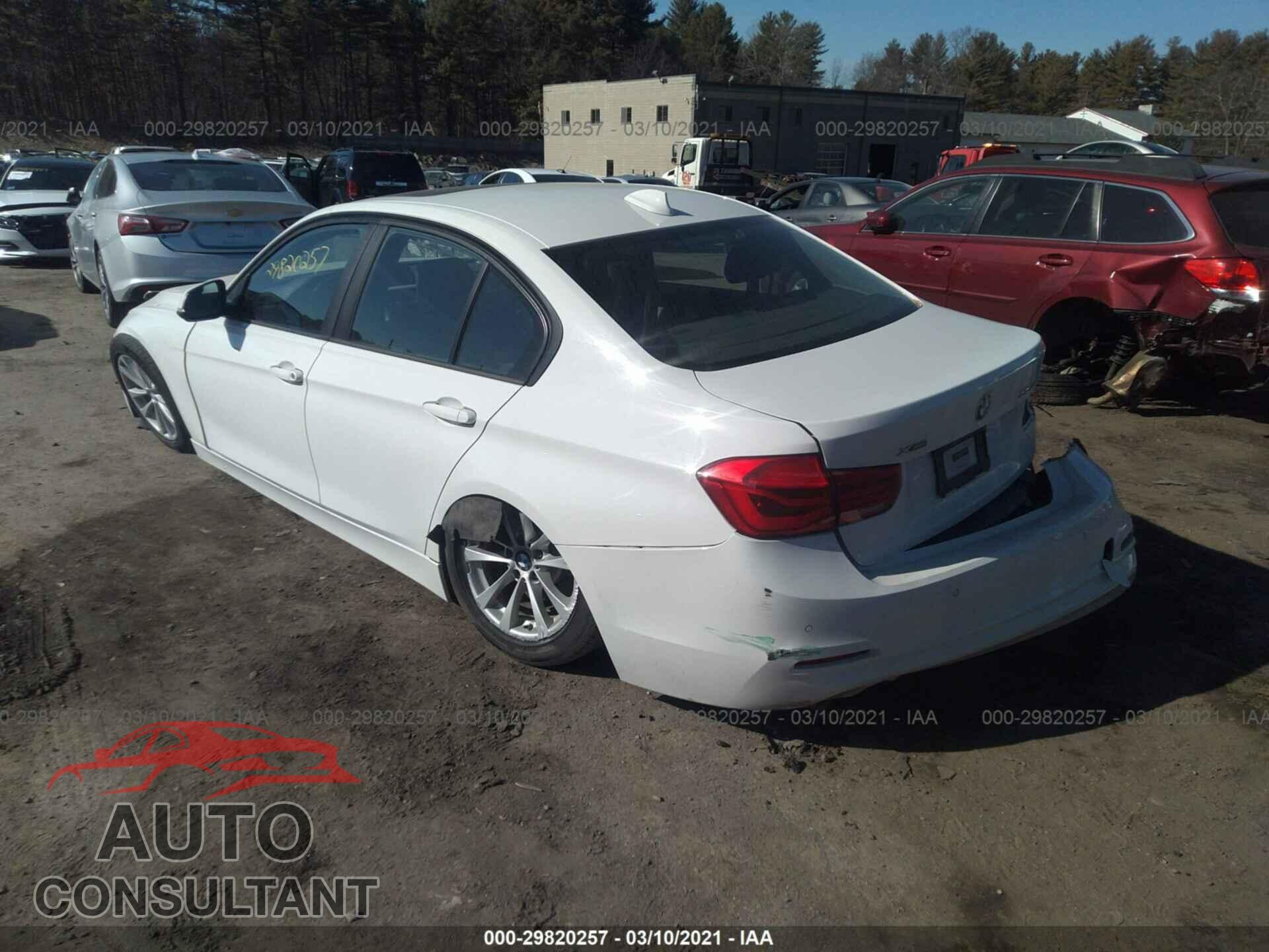 BMW 3 SERIES 2016 - WBA8A3C50GK551663
