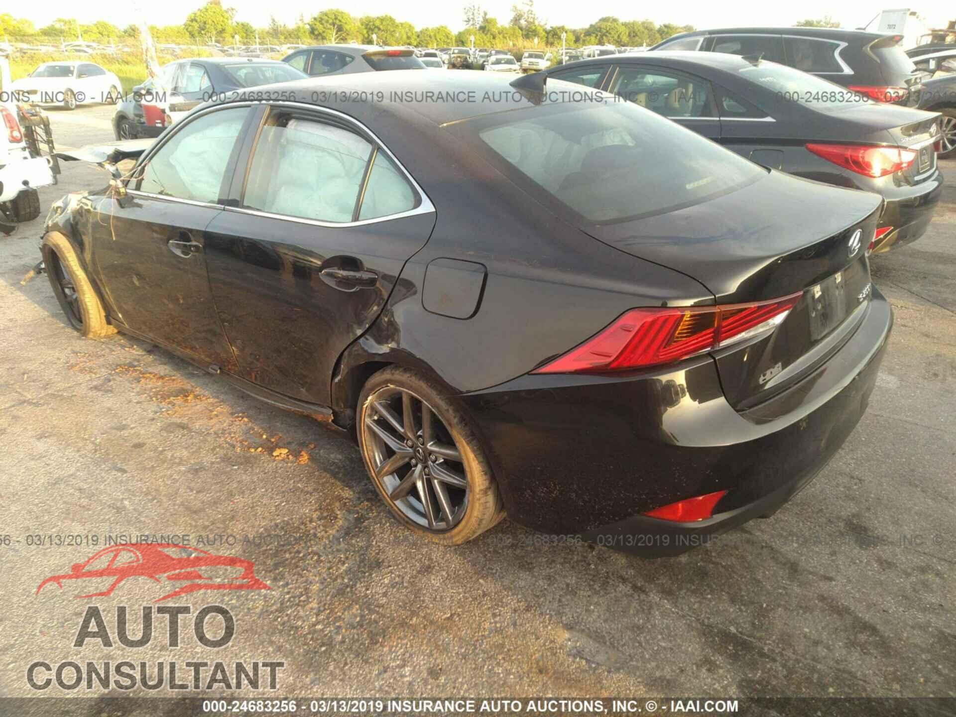 LEXUS IS 2017 - JTHBA1D25H5055743