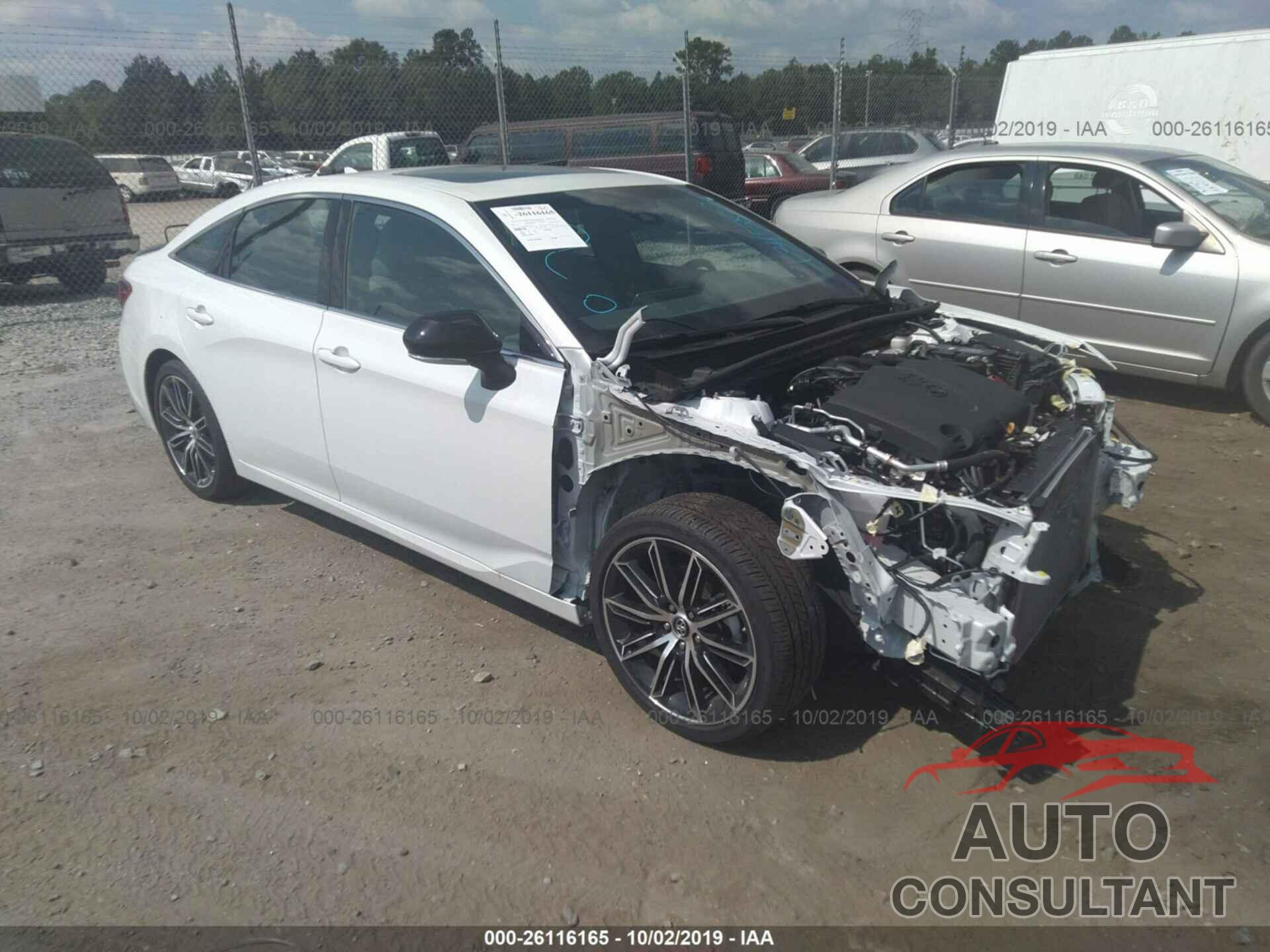 TOYOTA AVALON 2019 - 4T1BZ1FB4KU008140