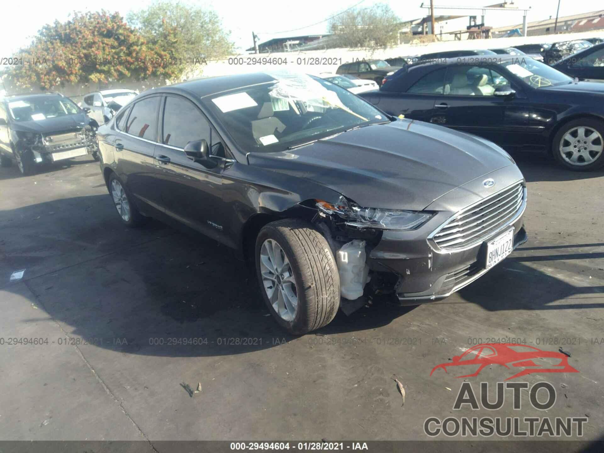 FORD FUSION HYBRID 2019 - 3FA6P0LU5KR174479