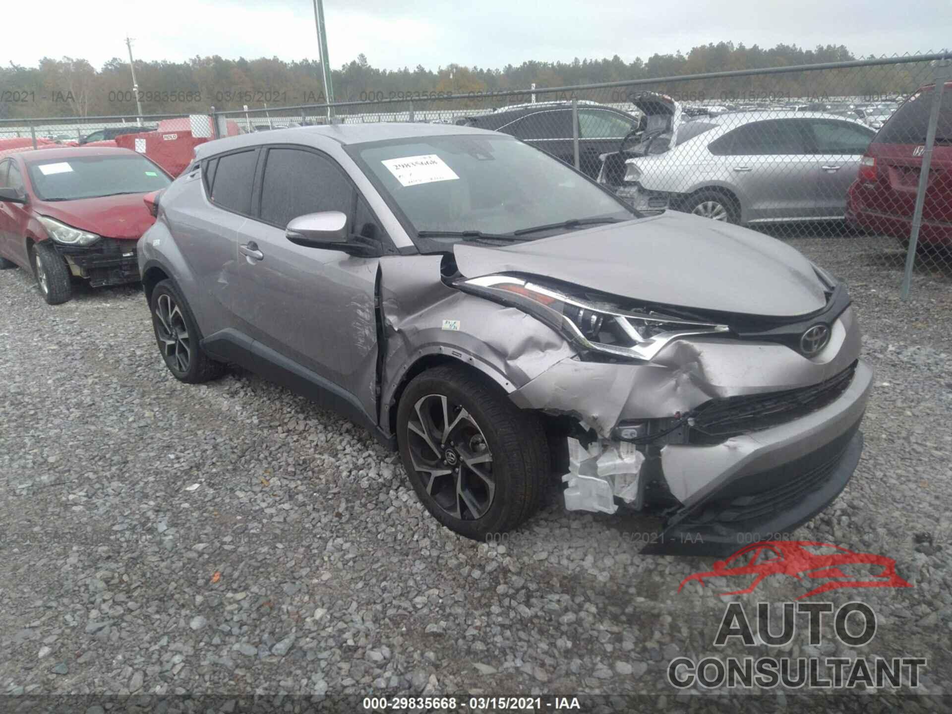 TOYOTA C-HR 2018 - NMTKHMBX0JR051577