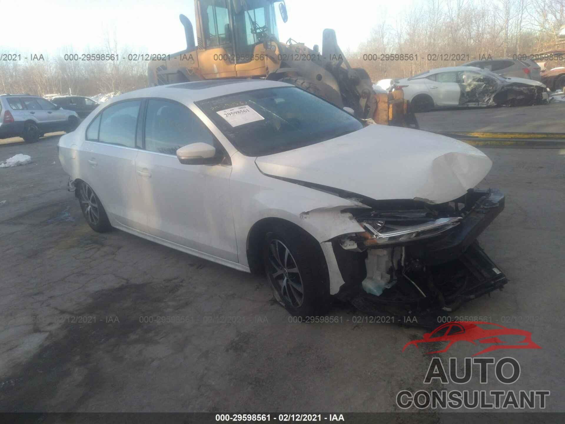 VOLKSWAGEN JETTA 2017 - 3VWDB7AJXHM400035