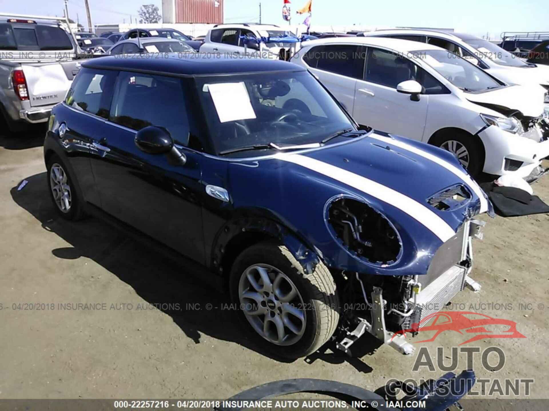 Mini Cooper 2015 - WMWXP7C54F2A37432