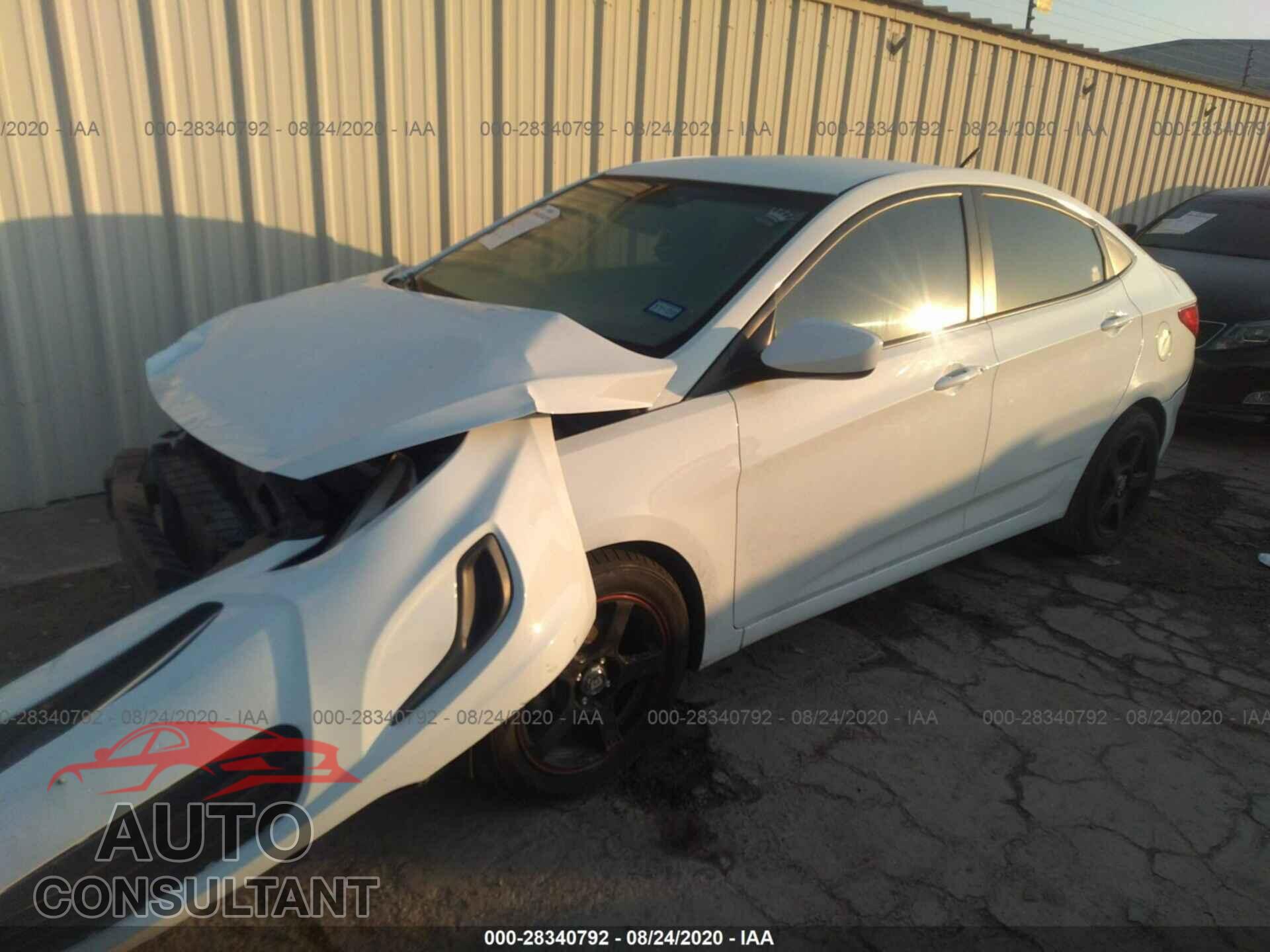 HYUNDAI ACCENT 2016 - KMHCT4AE3GU003169