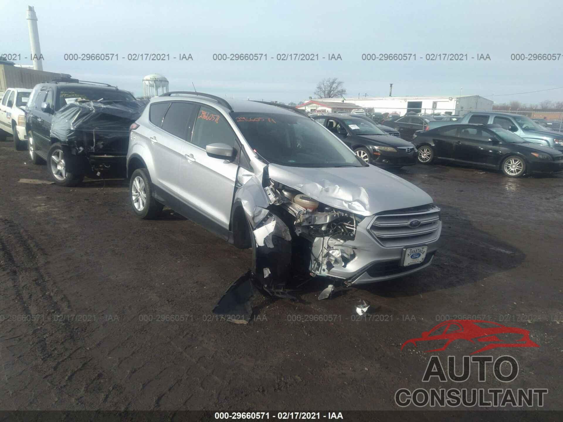 FORD ESCAPE 2018 - 1FMCU0GD0JUB03869