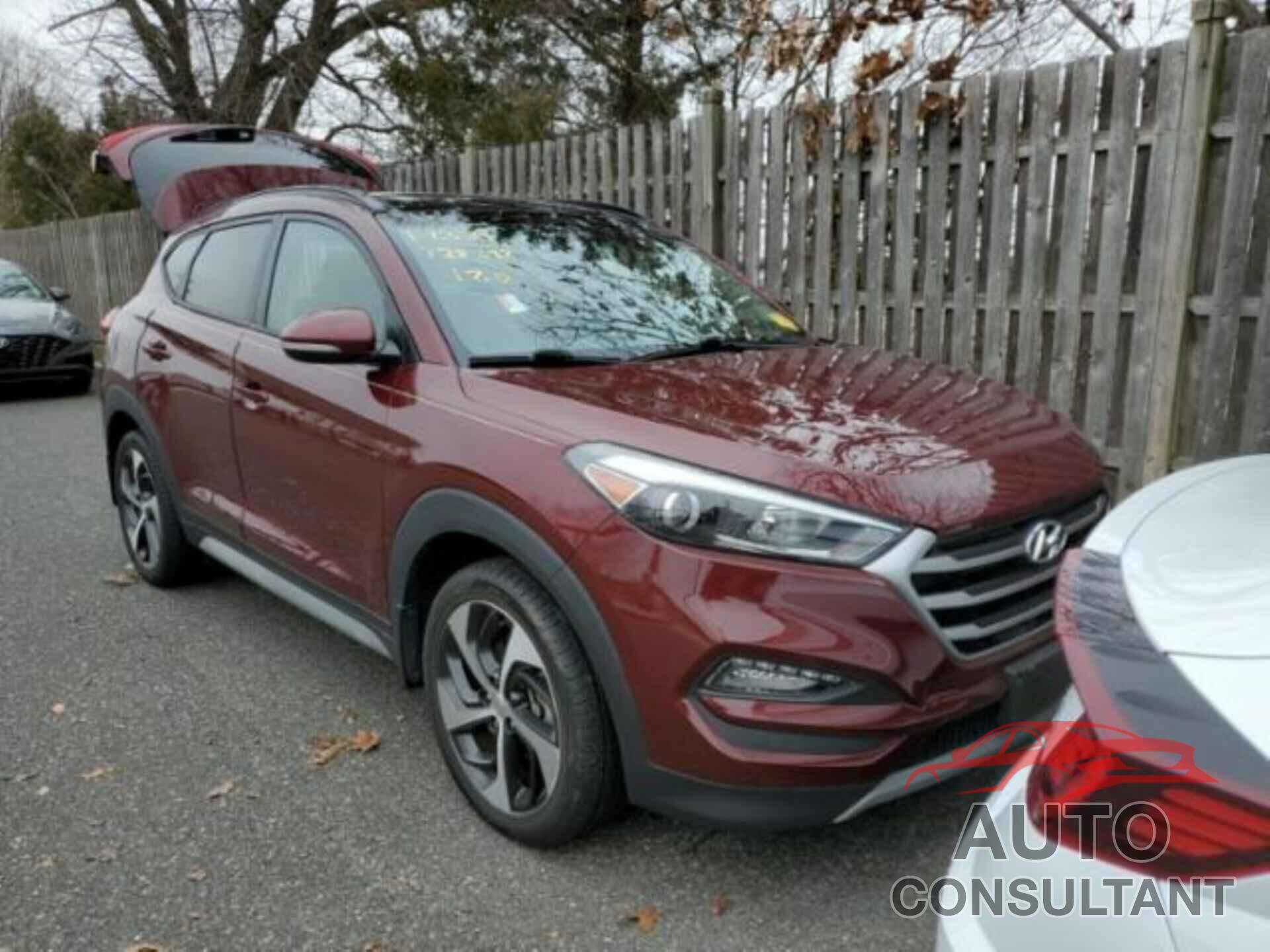 HYUNDAI TUCSON 2018 - KM8J3CA2XJU628392