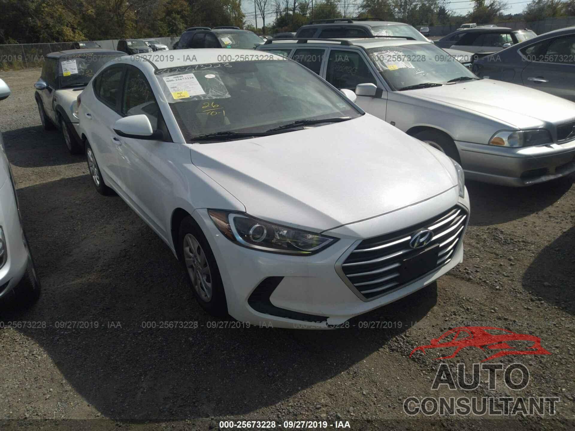 HYUNDAI ELANTRA 2017 - 5NPD74LF4HH132441