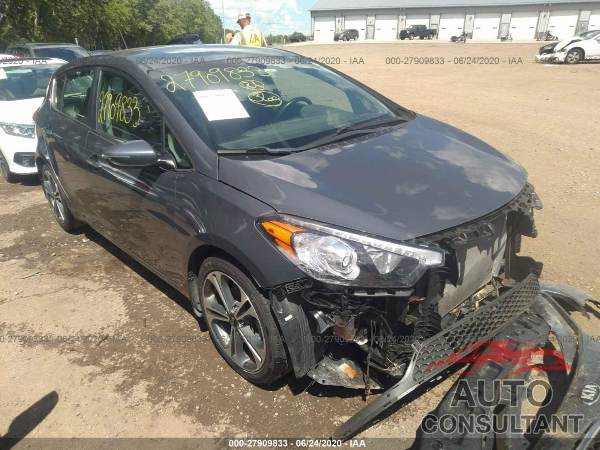 KIA Forte 2016 - KNAFX5A85G5626497
