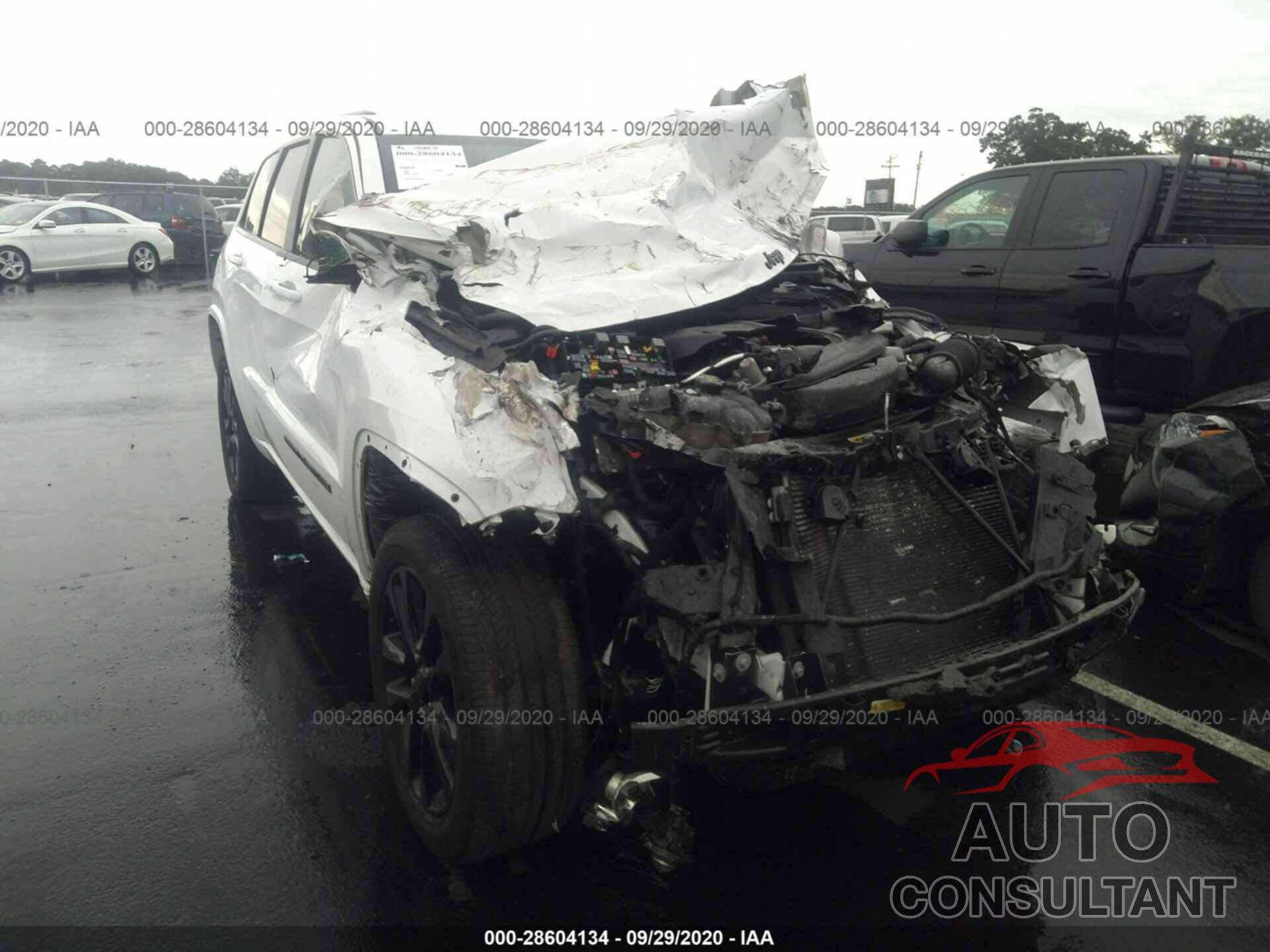 JEEP GRAND CHEROKEE 2018 - 1C4RJFAG1JC214174