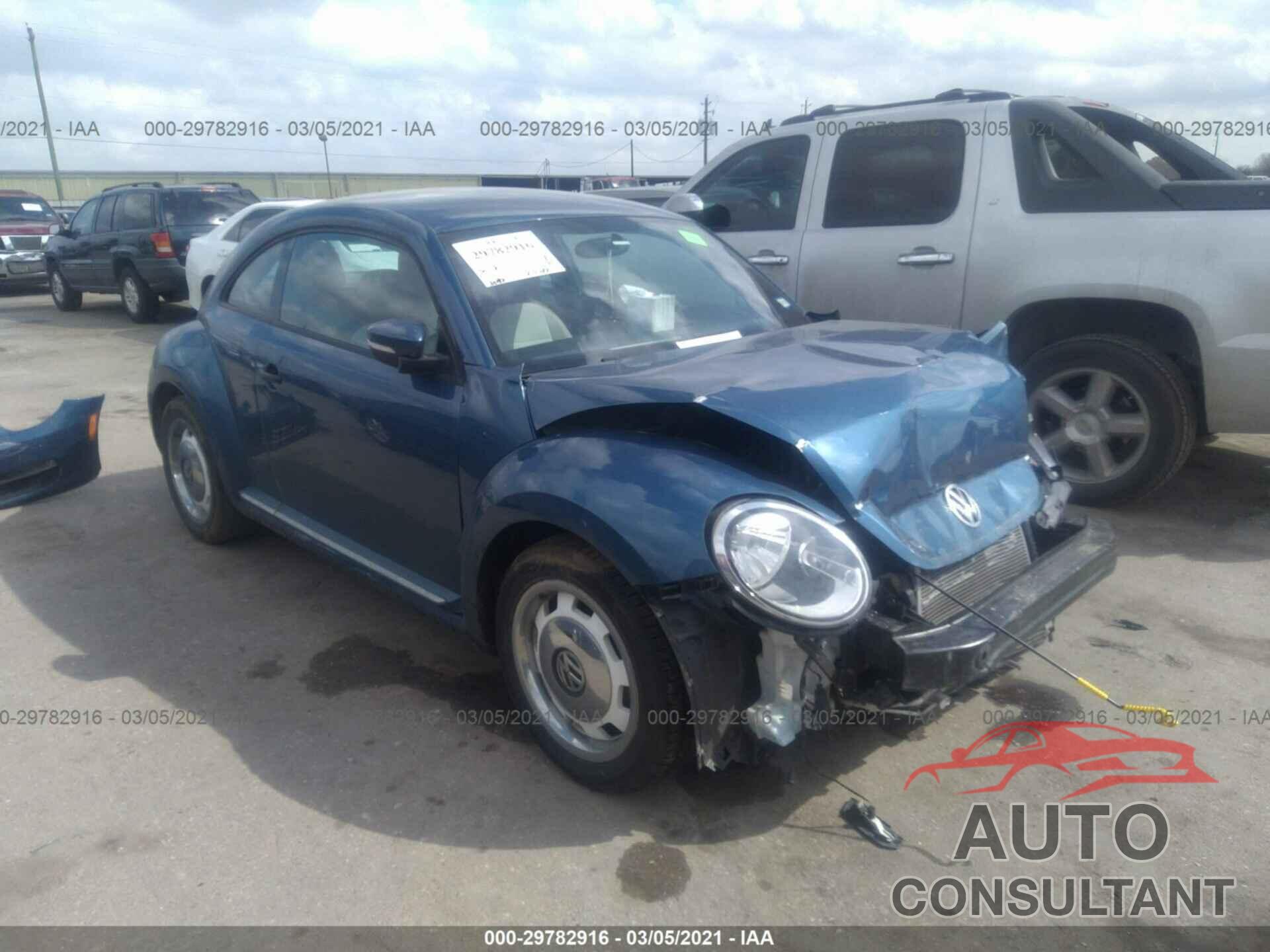 VOLKSWAGEN BEETLE COUPE 2016 - 3VWF17ATXGM637281