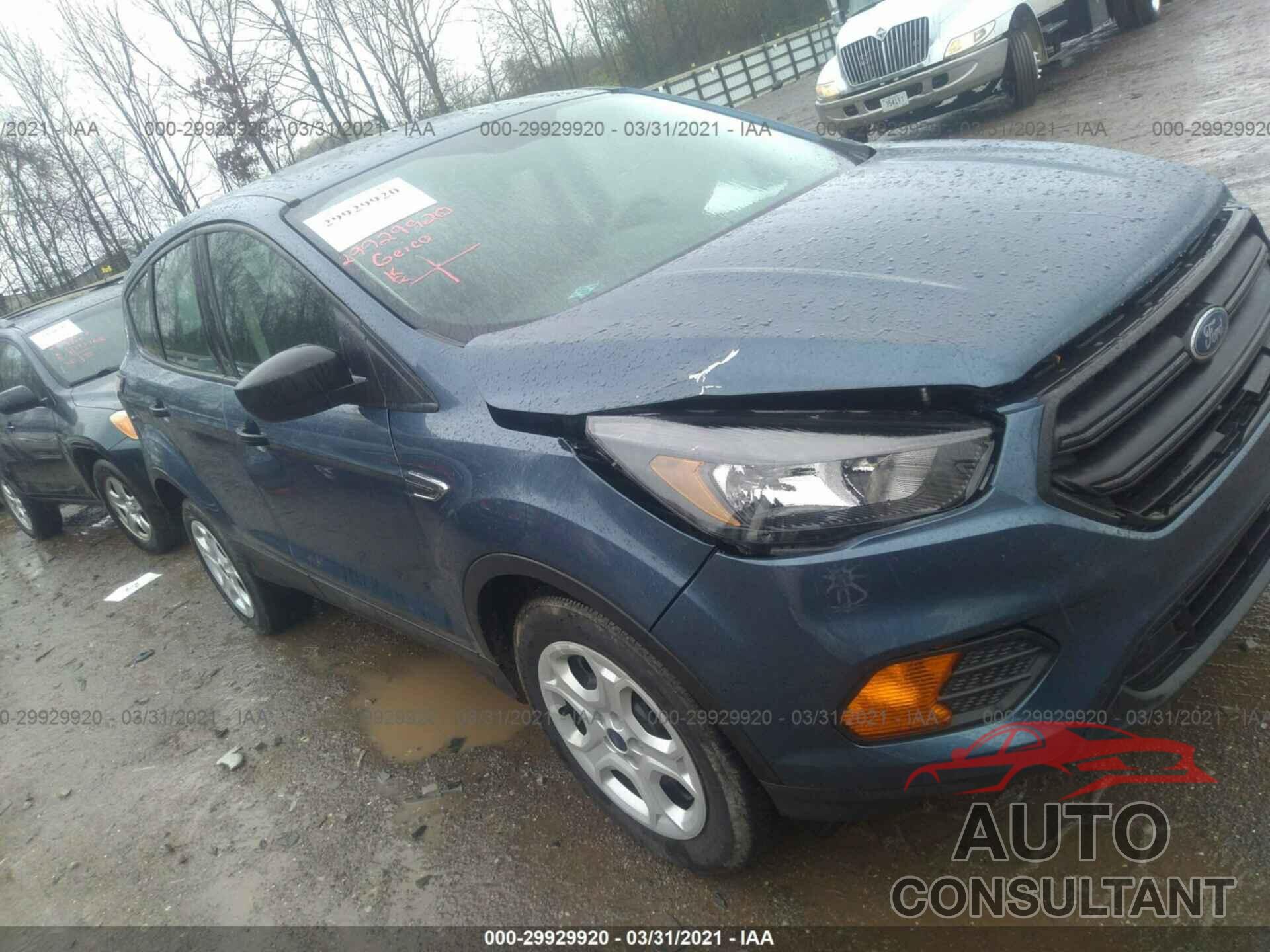 FORD ESCAPE 2018 - 1FMCU0F71JUC26981