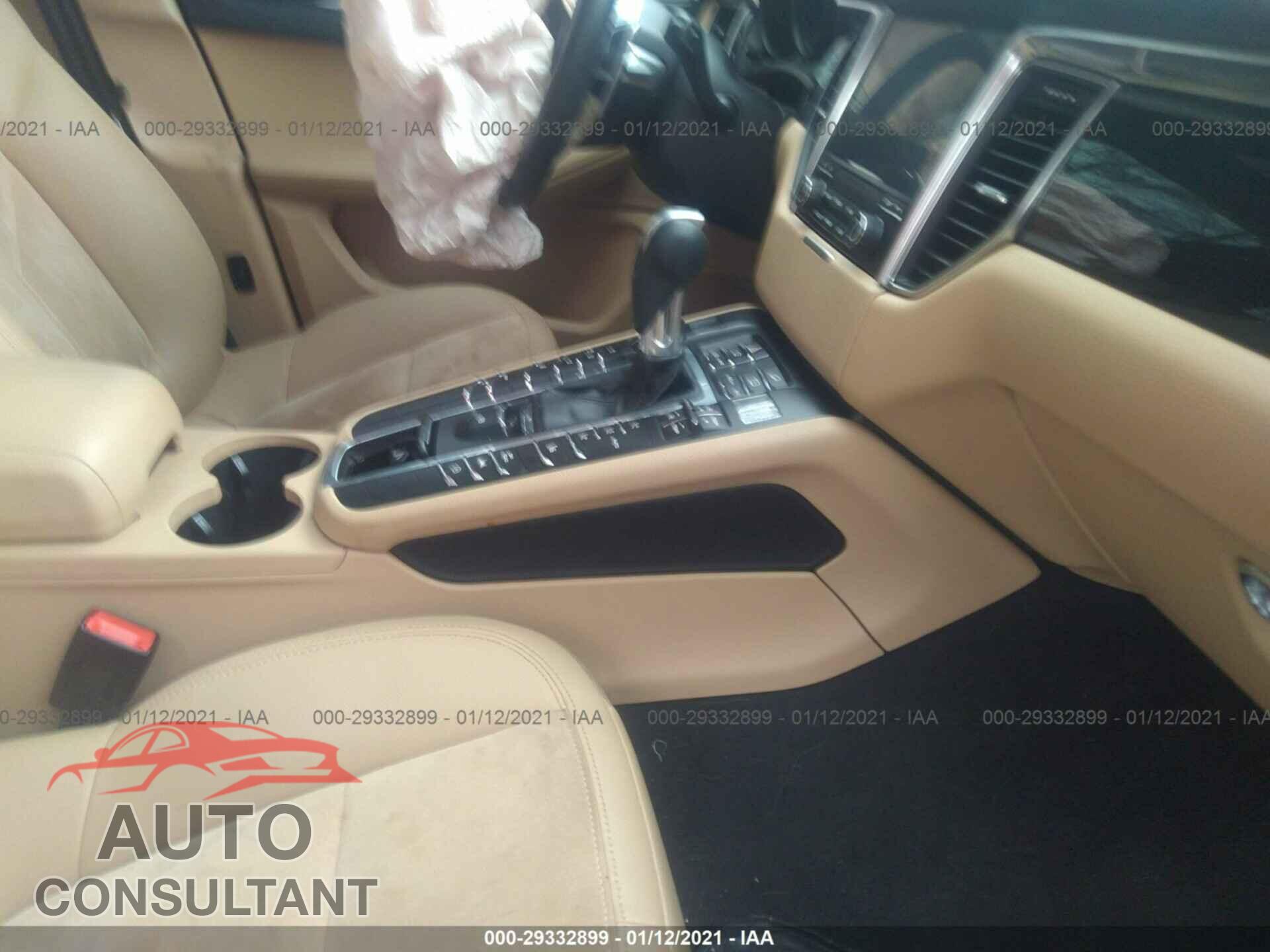 PORSCHE MACAN 2017 - WP1AA2A56HLB09823