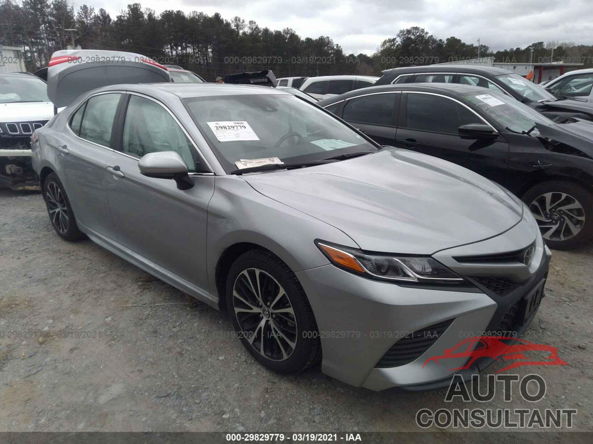 TOYOTA CAMRY 2020 - 4T1G11AK5LU921592