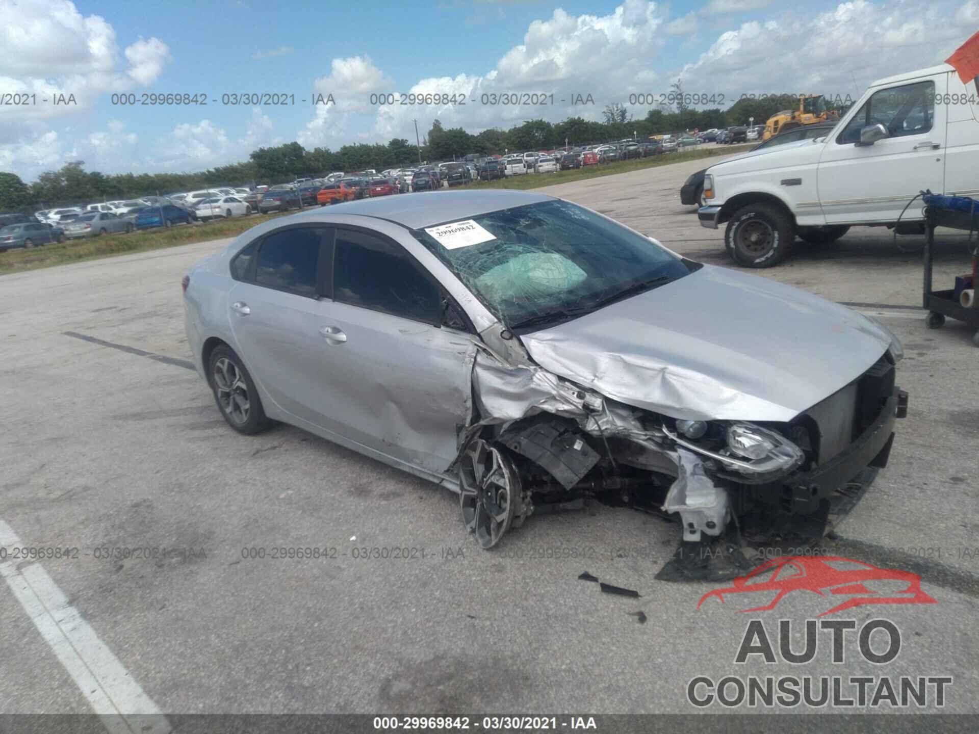 KIA FORTE 2019 - 3KPF24AD6KE040185