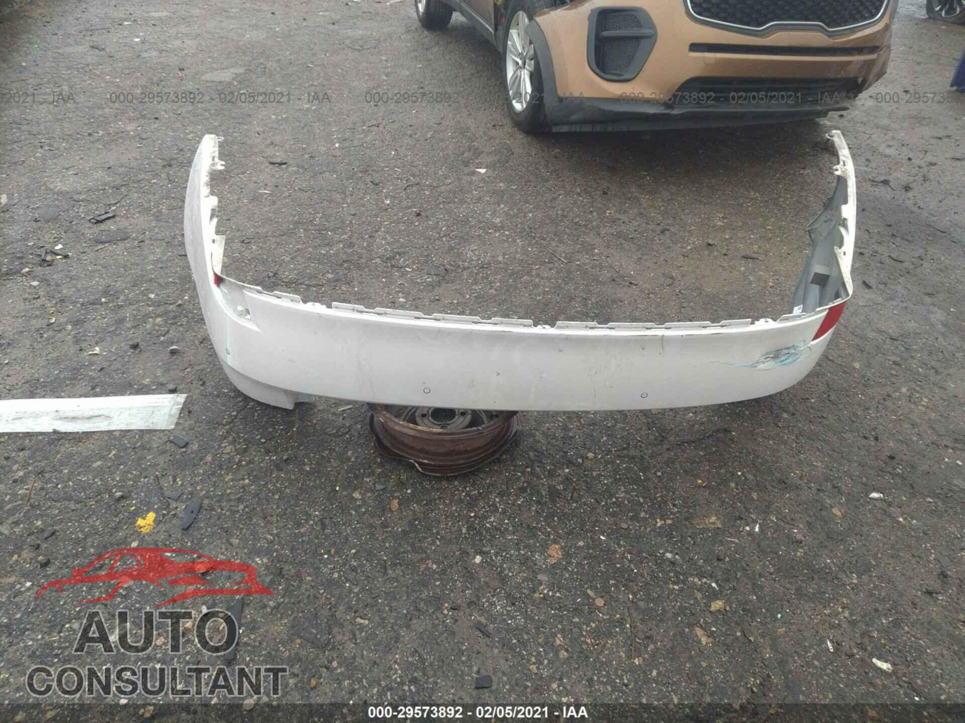 LEXUS IS 2017 - JTHBA1D29H5052490