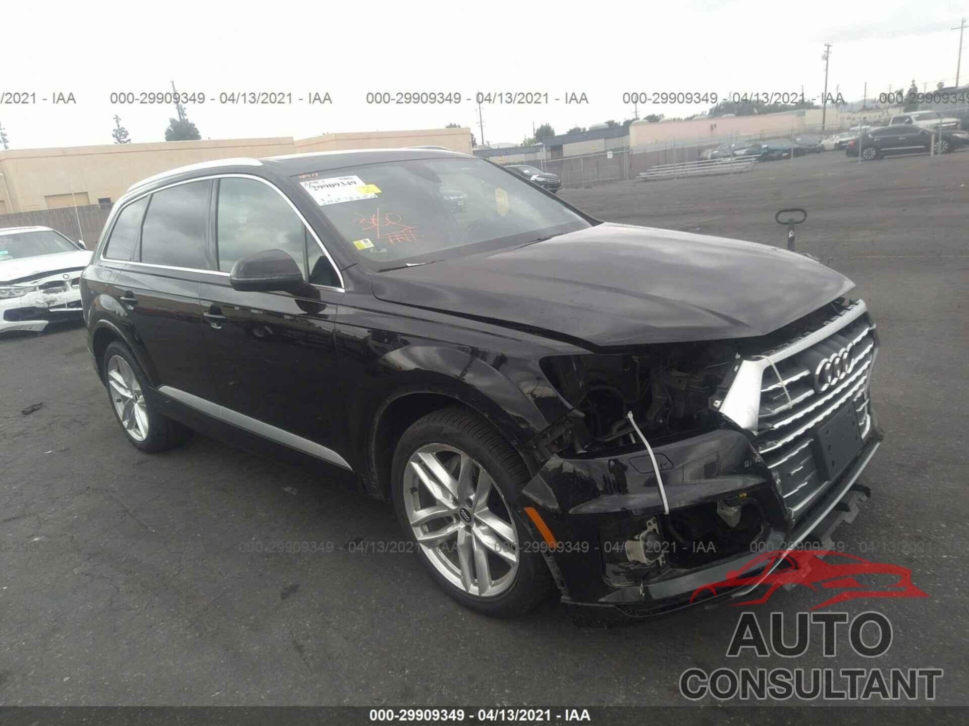 AUDI Q7 2017 - WA1VAAF76HD023357