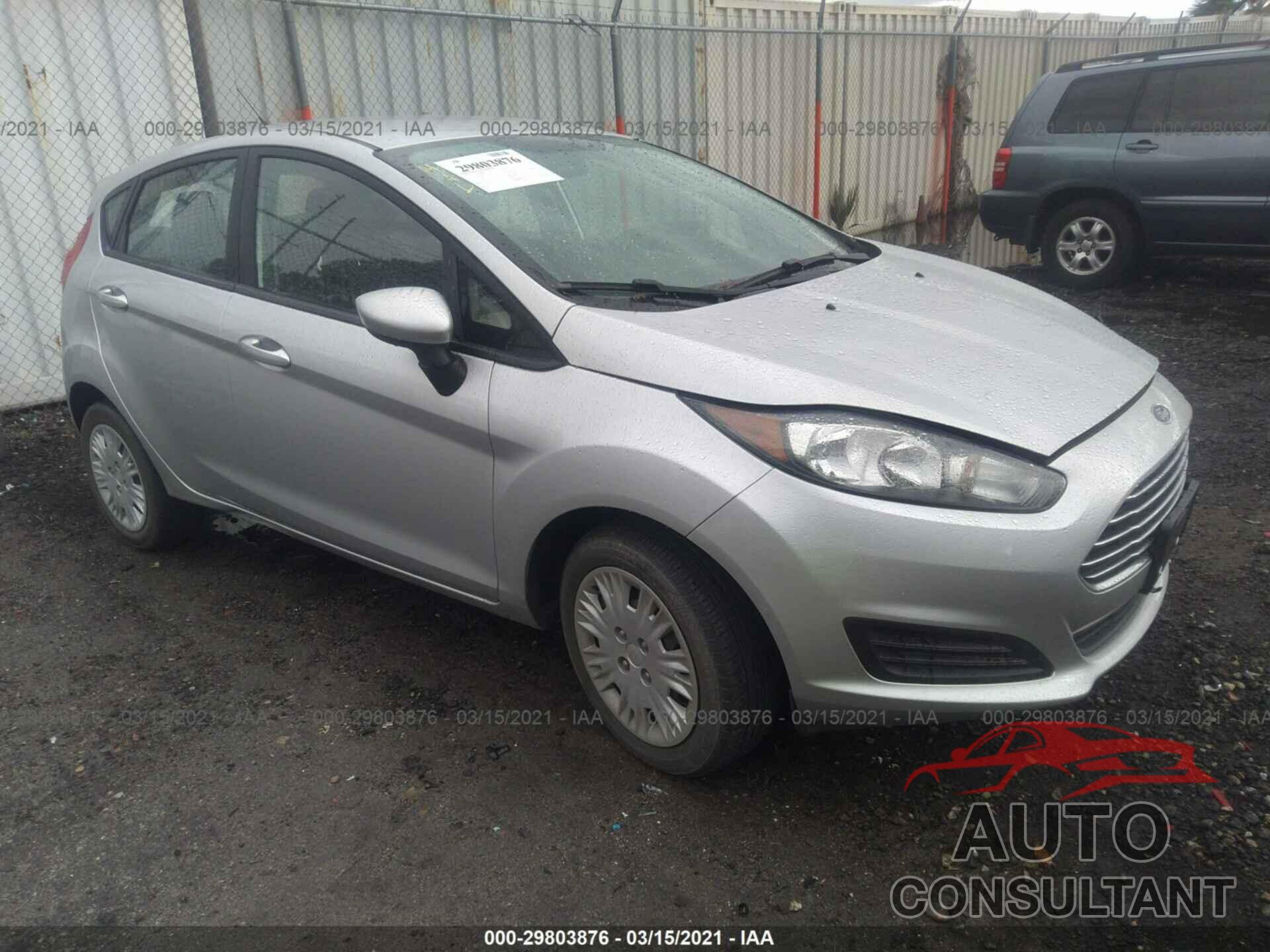 FORD FIESTA 2018 - 3FADP4TJ7JM104675