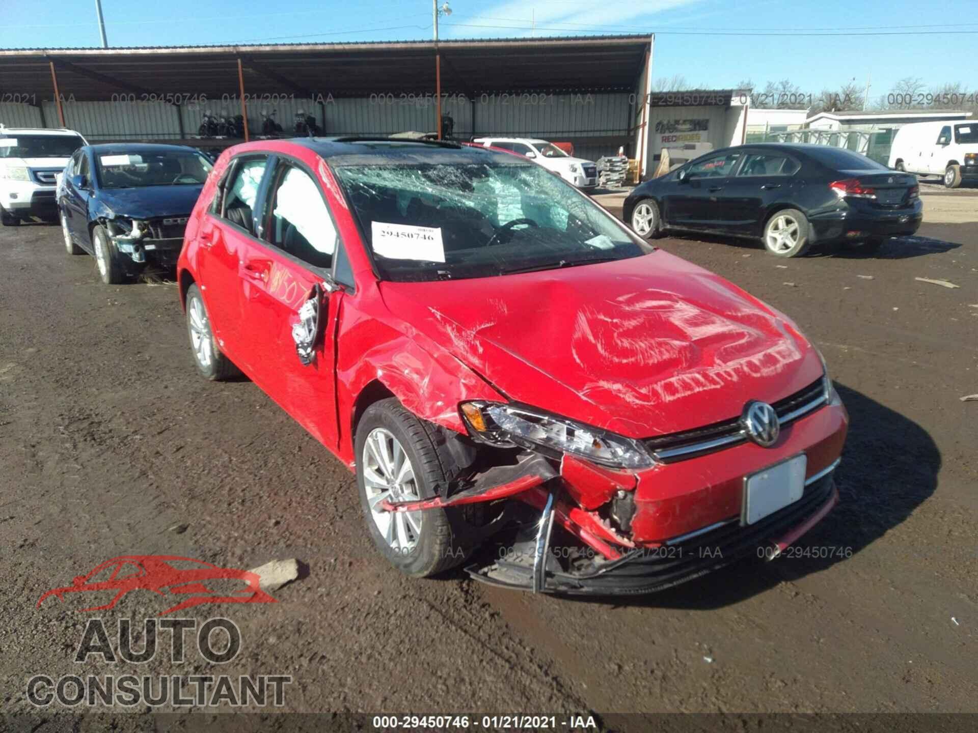 VOLKSWAGEN GOLF 2018 - 3VWG17AUXJM253473