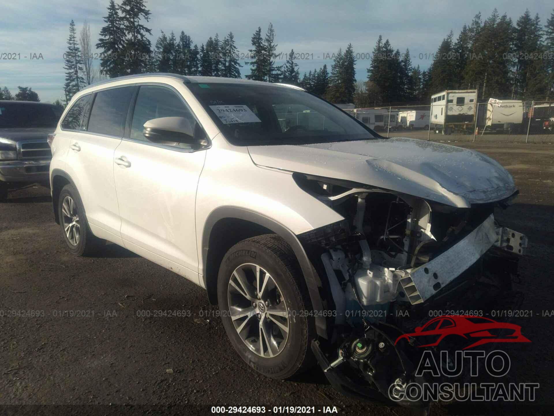 TOYOTA HIGHLANDER 2016 - 5TDJKRFH9GS334096