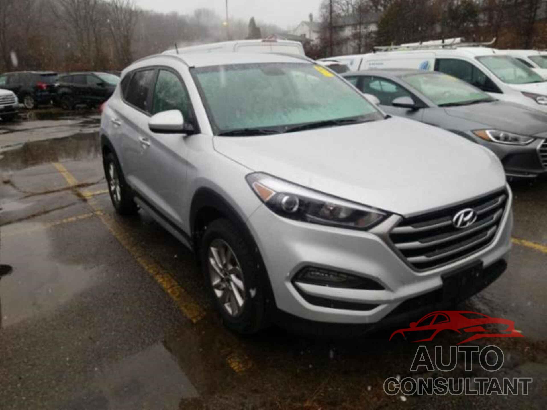 HYUNDAI TUCSON 2017 - KM8J3CA43HU444732