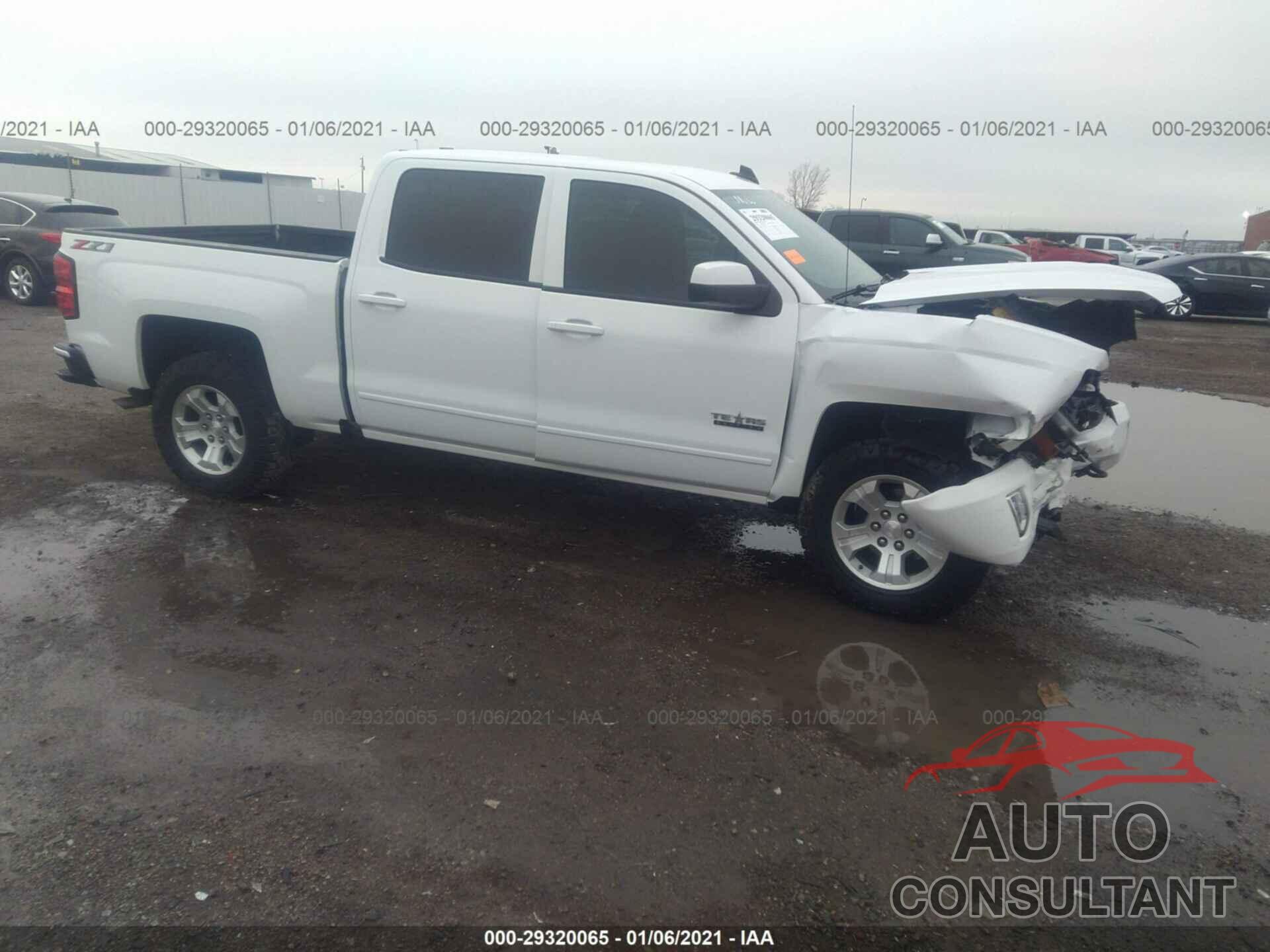 CHEVROLET SILVERADO 1500 2018 - 3GCUKREC0JG462607