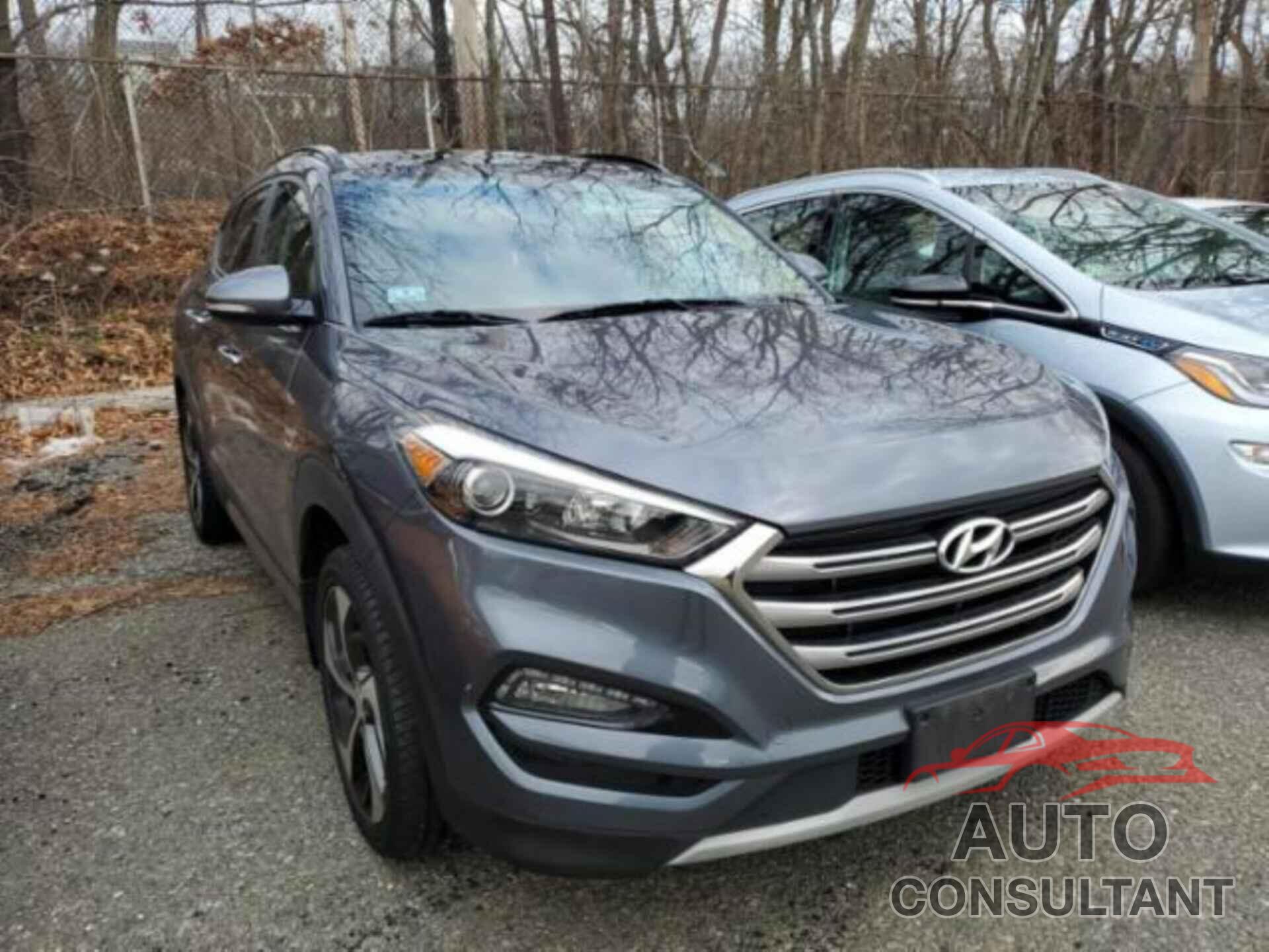 HYUNDAI TUCSON 2017 - KM8J3CA24HU289154