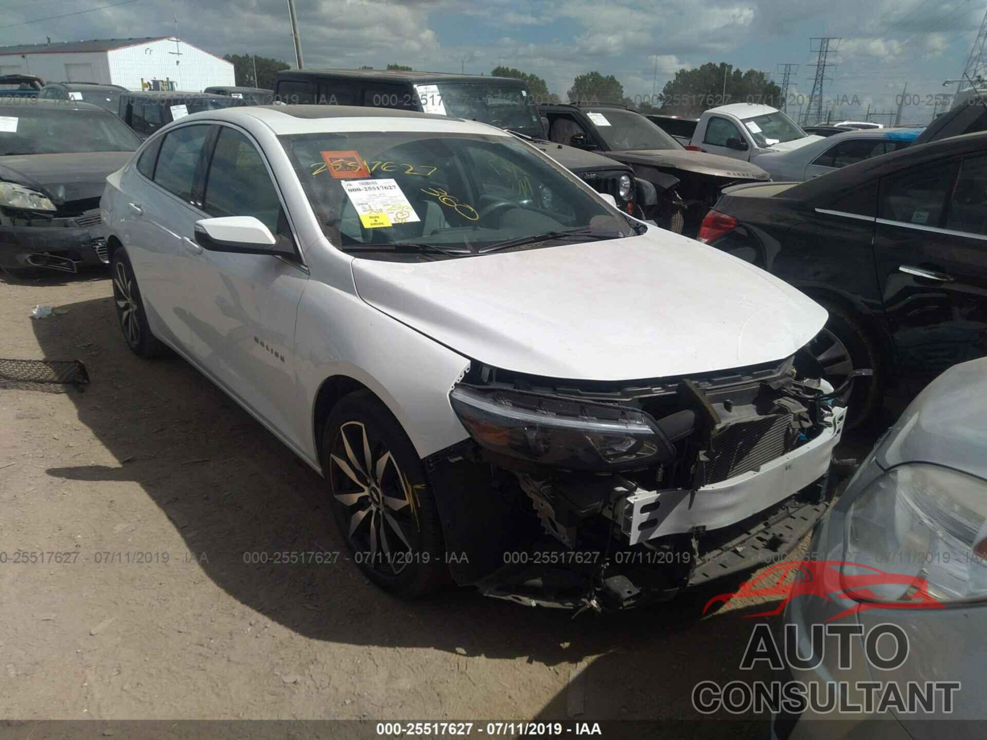 CHEVROLET MALIBU 2017 - 1G1ZE5ST6HF216997