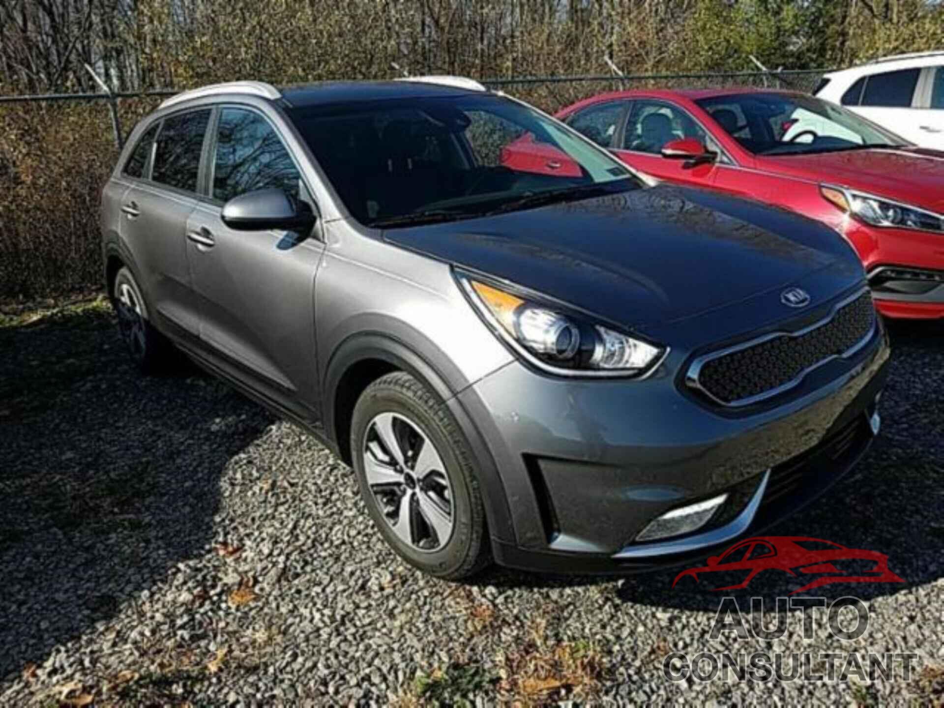 KIA NIRO 2018 - KNDCB3LC8J5121605