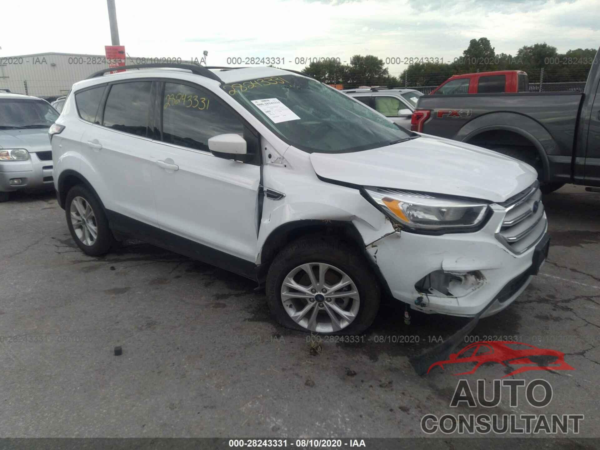 FORD ESCAPE 2018 - 1FMCU0GD3JUC49411