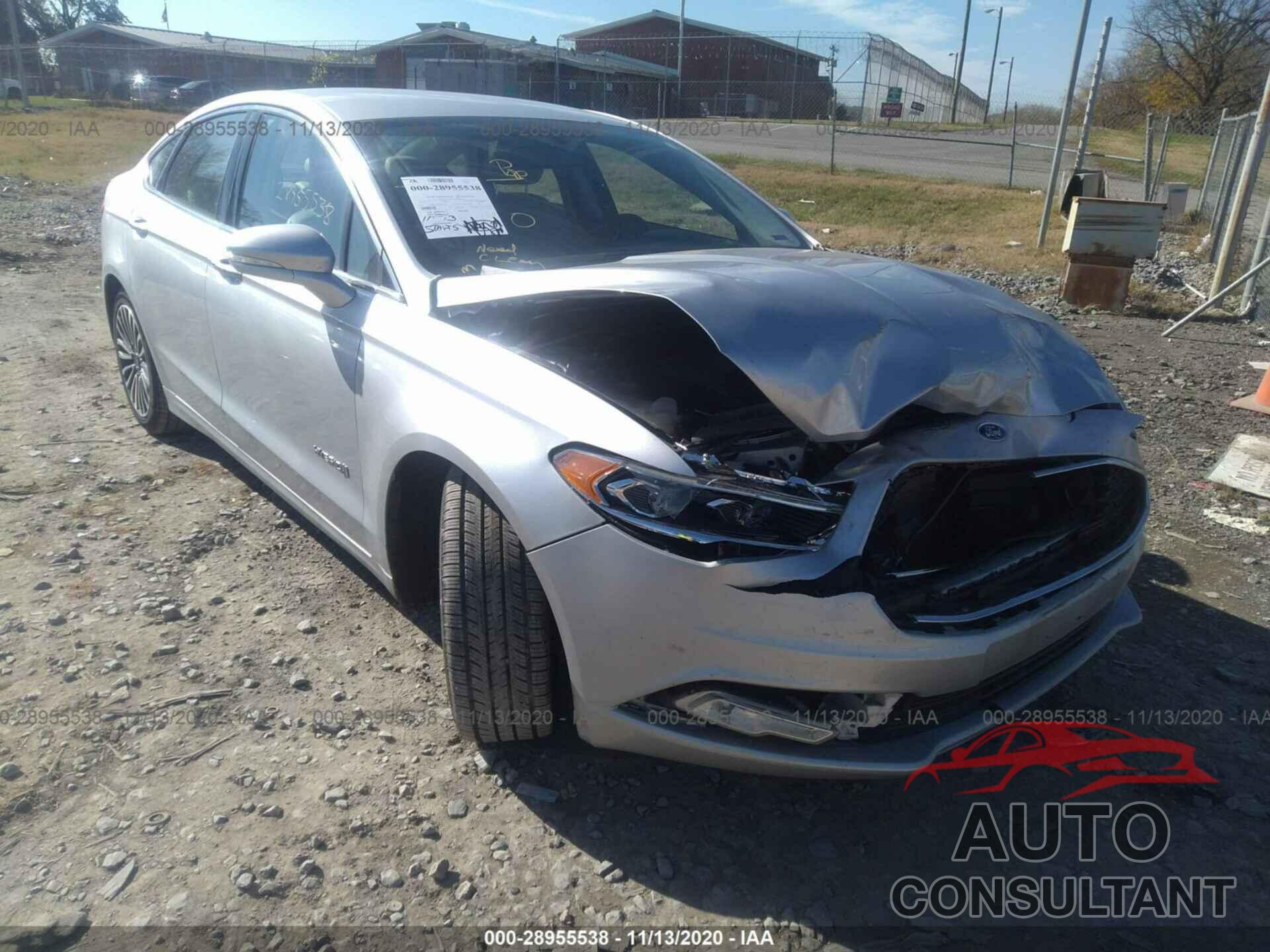 FORD FUSION HYBRID 2018 - 3FA6P0RU8JR243381