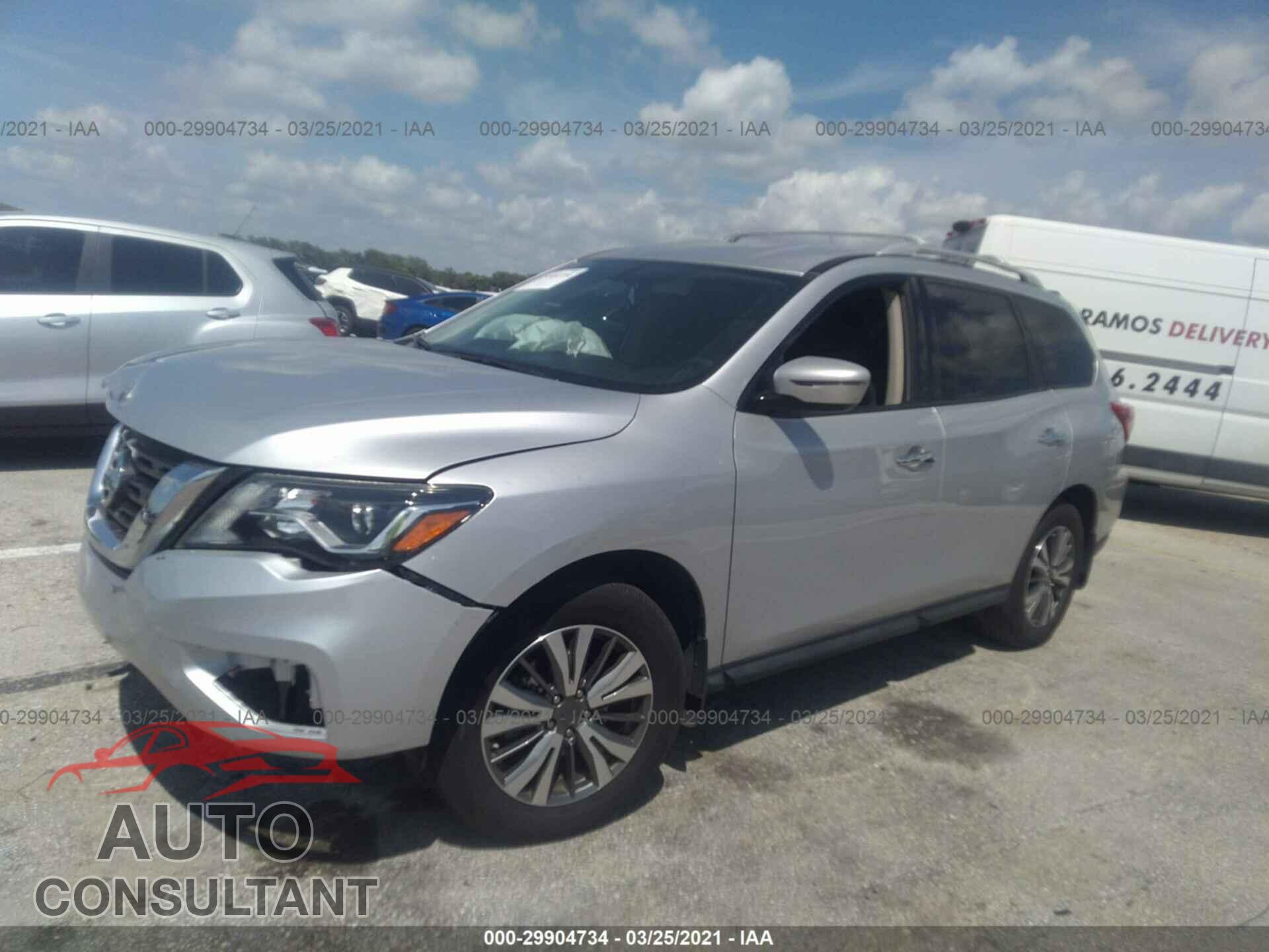 NISSAN PATHFINDER 2017 - 5N1DR2MN8HC683239