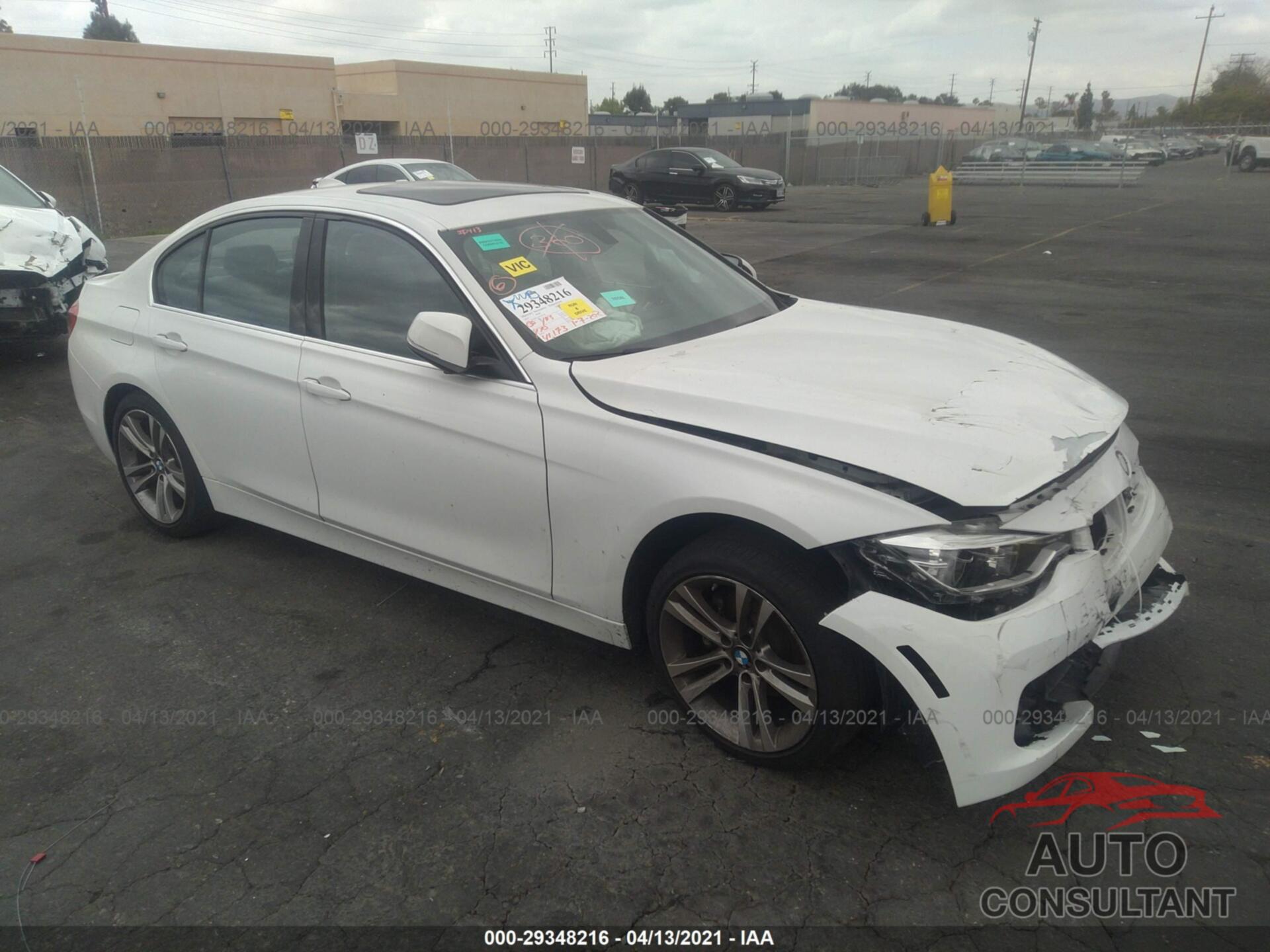 BMW 3 SERIES 2018 - WBA8B9C56JEE81448