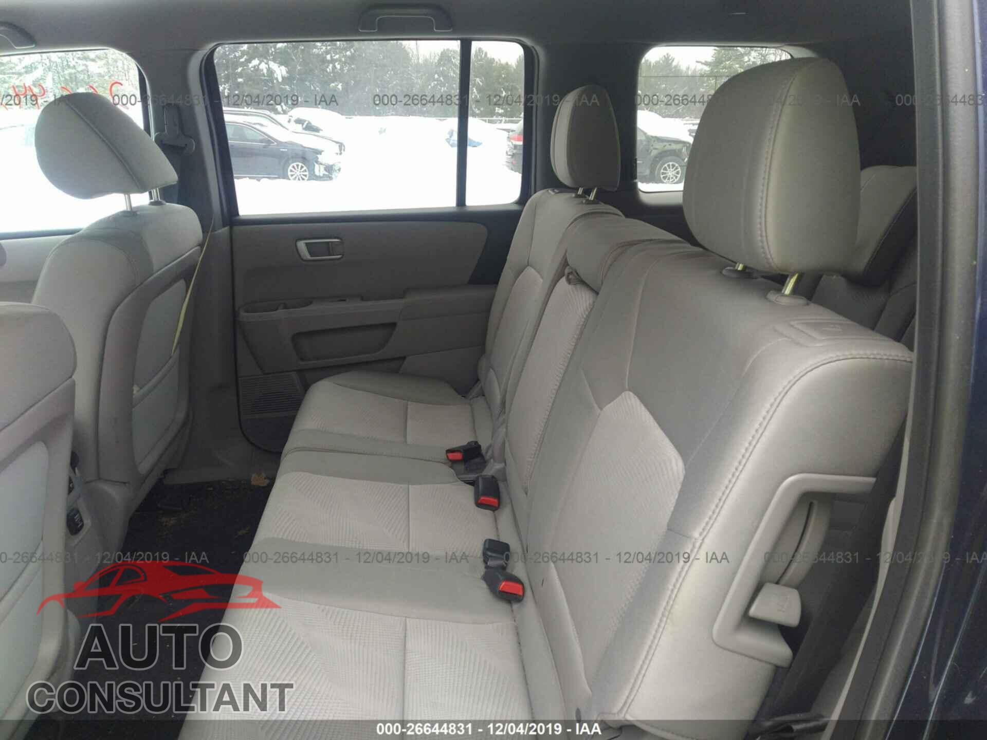 HONDA PILOT 2015 - 5FNYF4H29FB062103