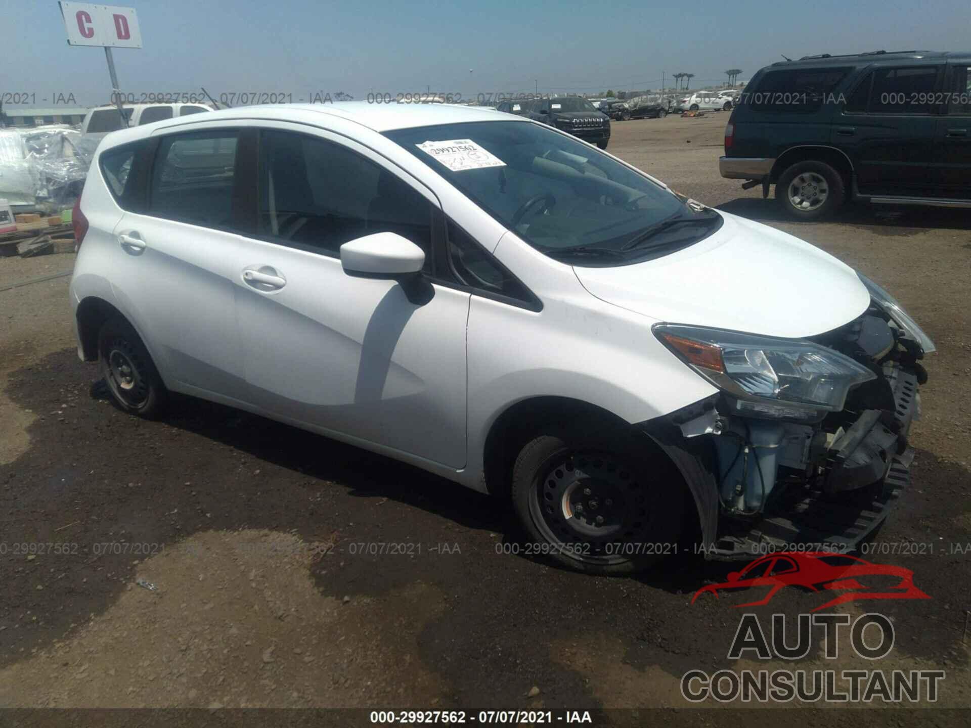 NISSAN VERSA NOTE 2018 - 3N1CE2CP4JL366098