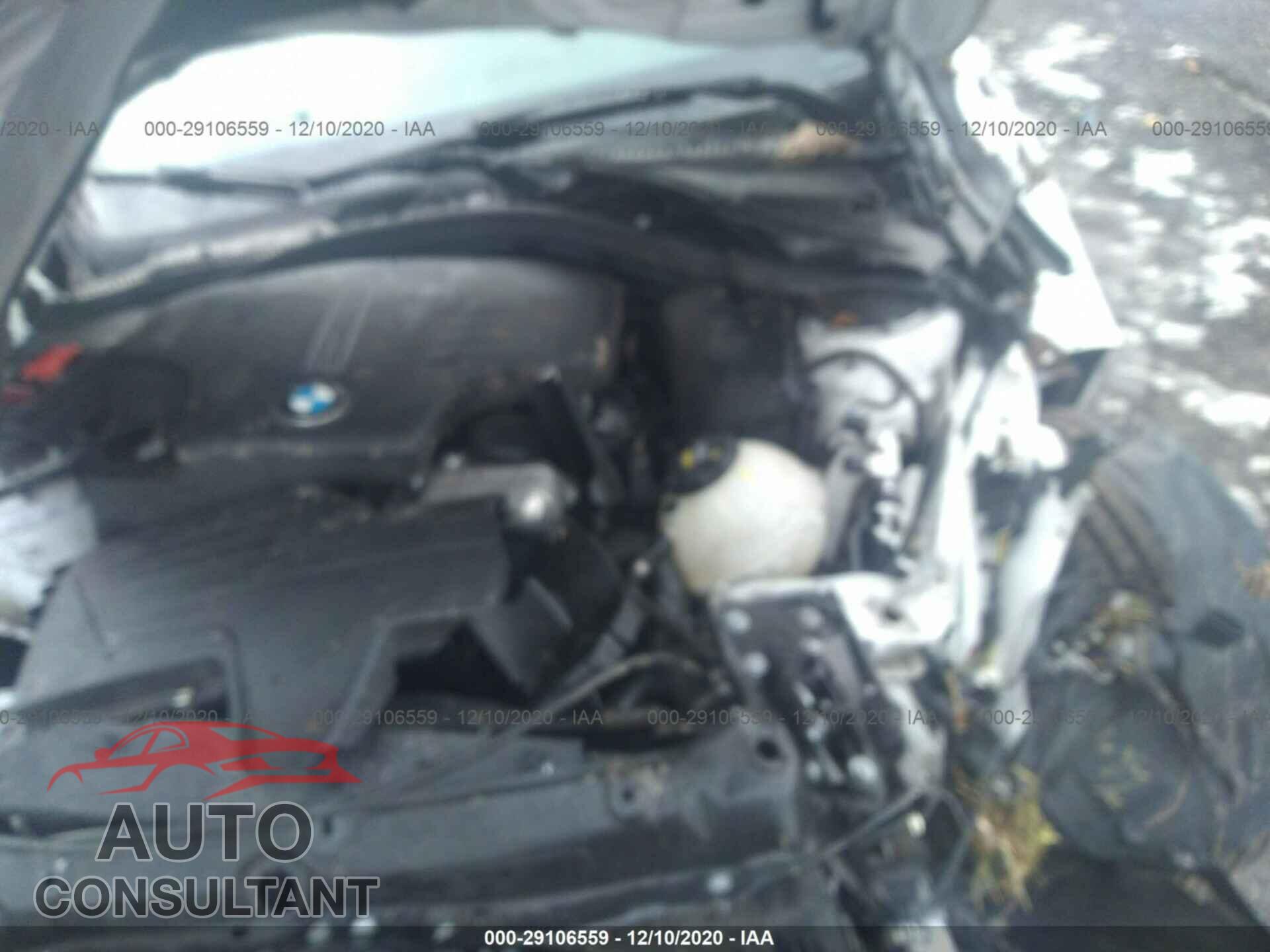 BMW 3 SERIES 2016 - WBA8E1G59GNU11497