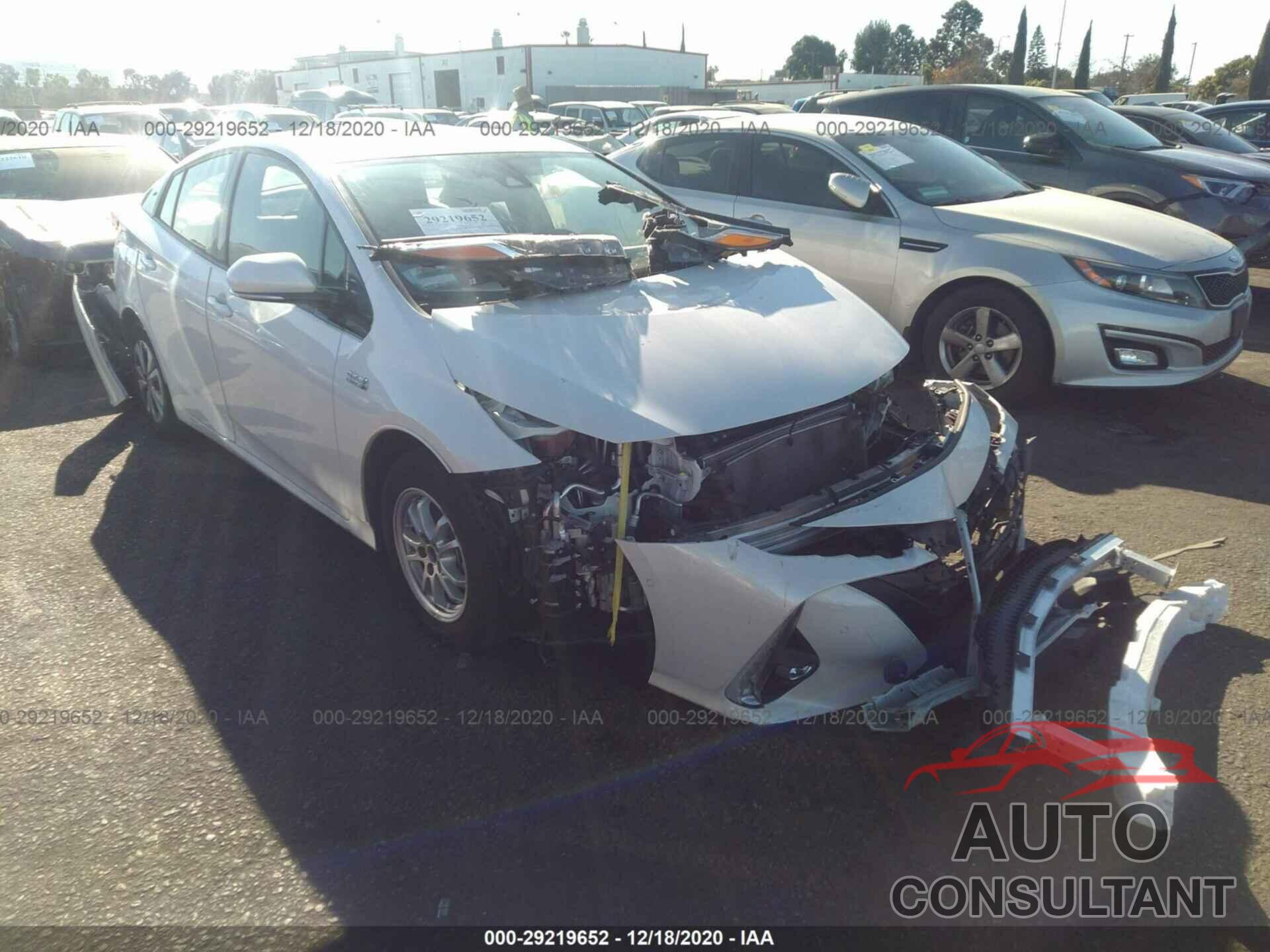 TOYOTA PRIUS PRIME 2017 - JTDKARFP4H3064082