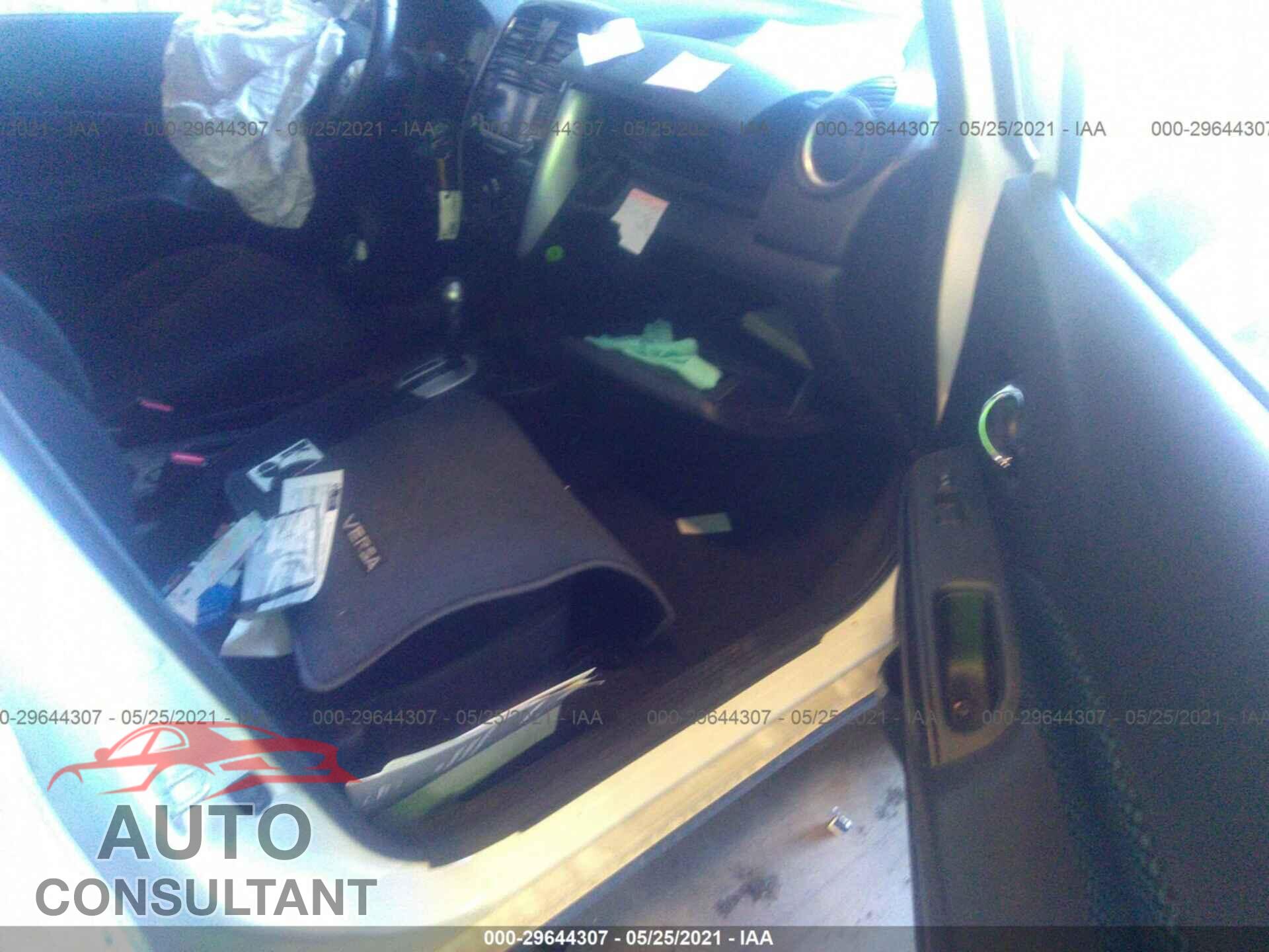 NISSAN VERSA NOTE 2017 - 3N1CE2CP1HL380566