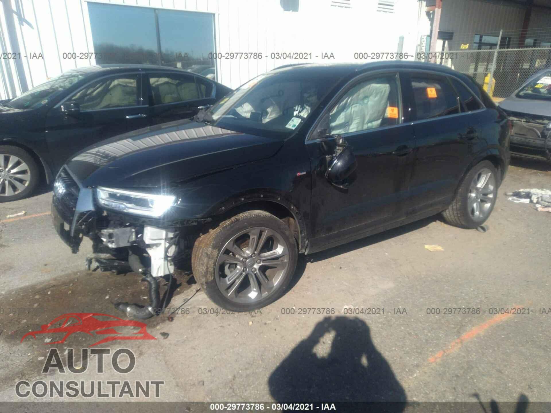 AUDI Q3 2018 - WA1HCCFS4JR020151