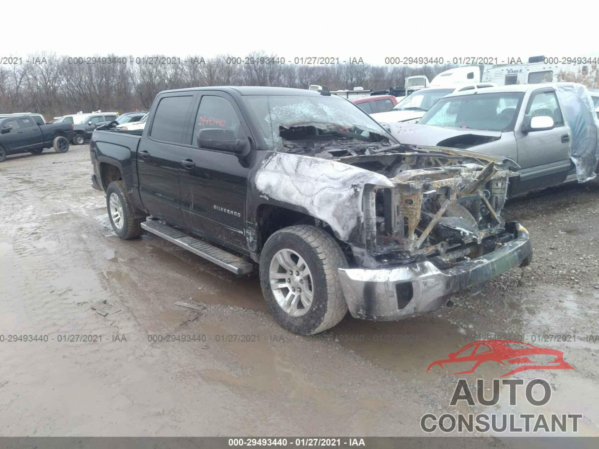 CHEVROLET SILVERADO 1500 2018 - 3GCUKRECXJG351997