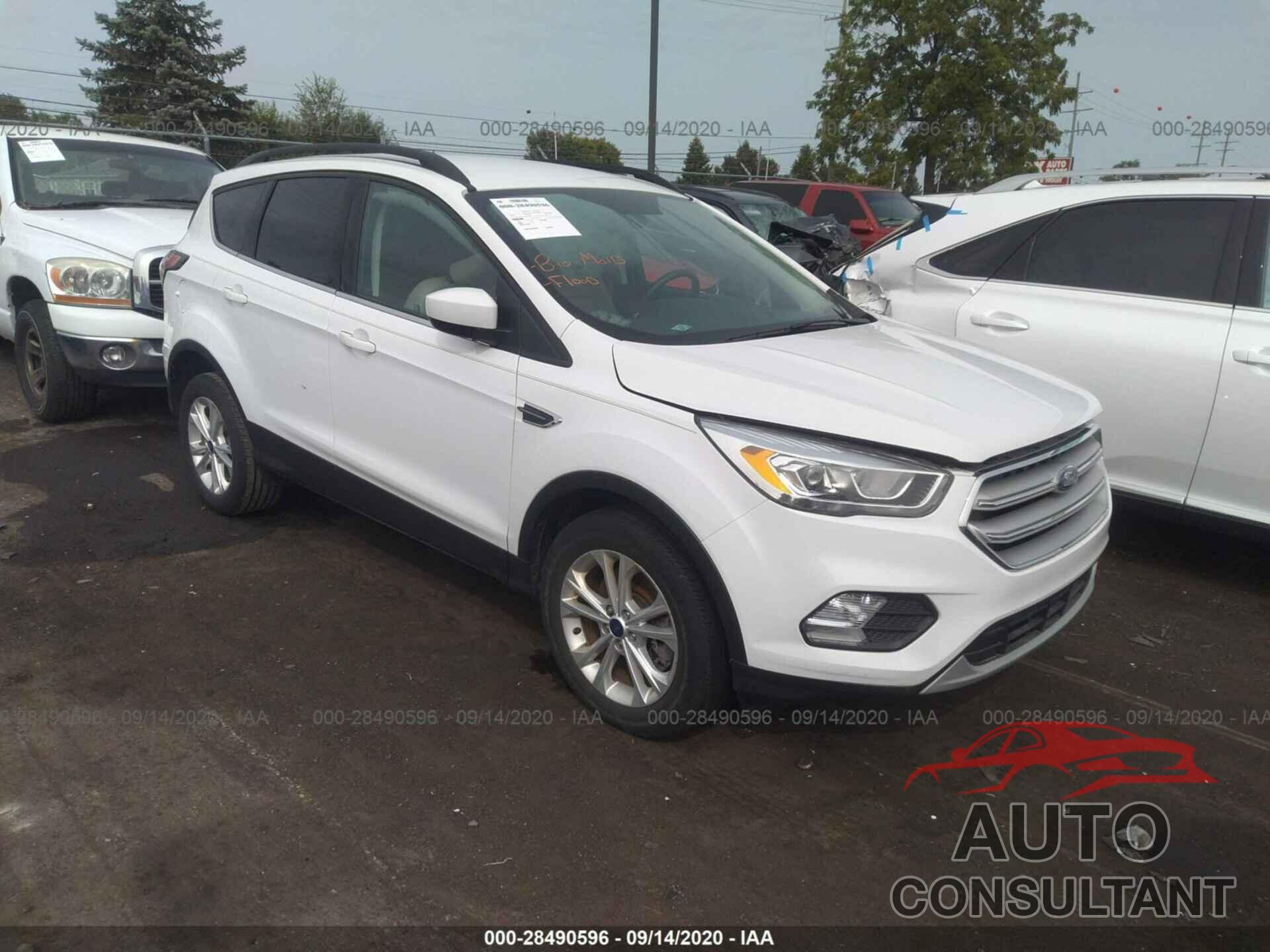 FORD ESCAPE 2018 - 1FMCU9HD0JUA90608