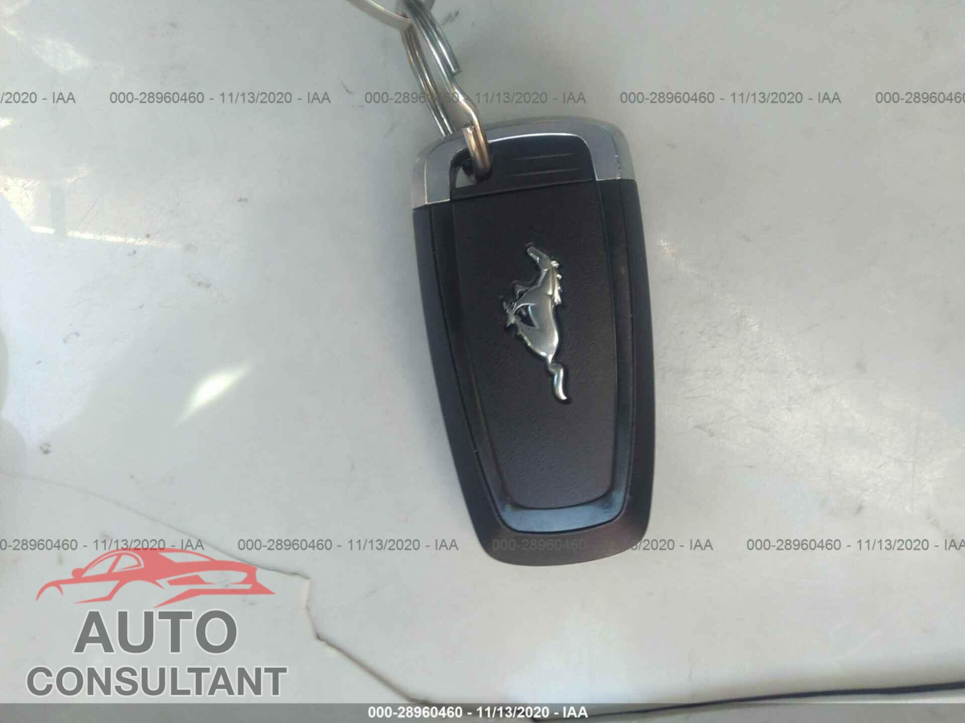 FORD MUSTANG 2020 - 1FA6P8CF1L5127034