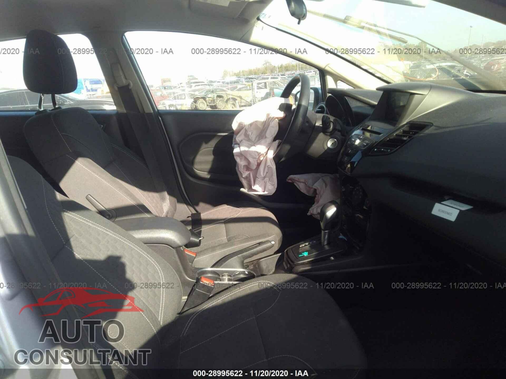 FORD FIESTA 2016 - 3FADP4EJXGM162897