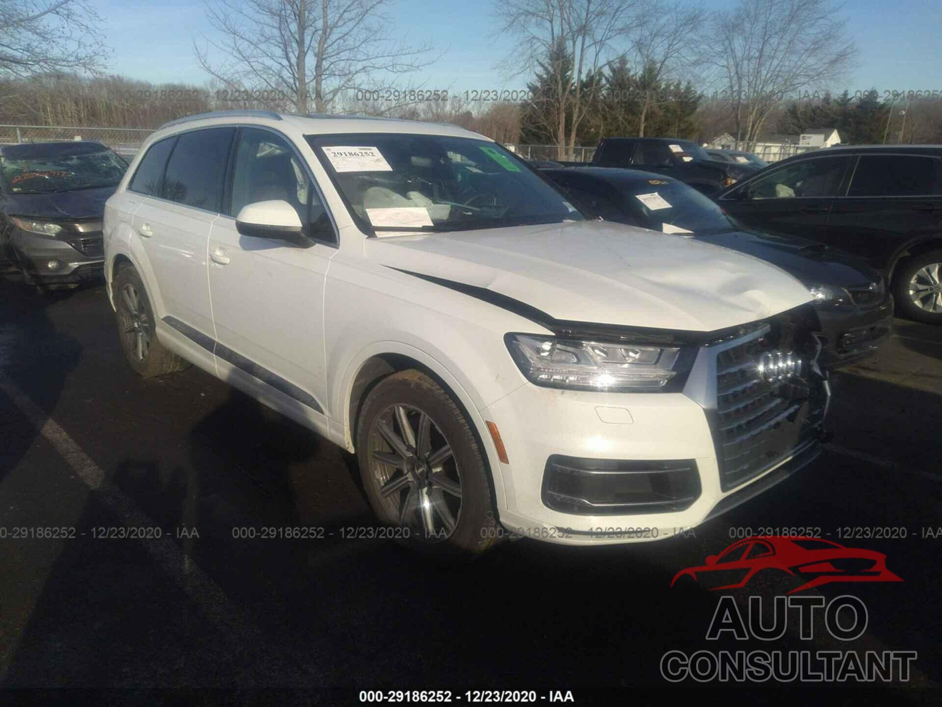 AUDI Q7 2019 - WA1LHAF74KD044864