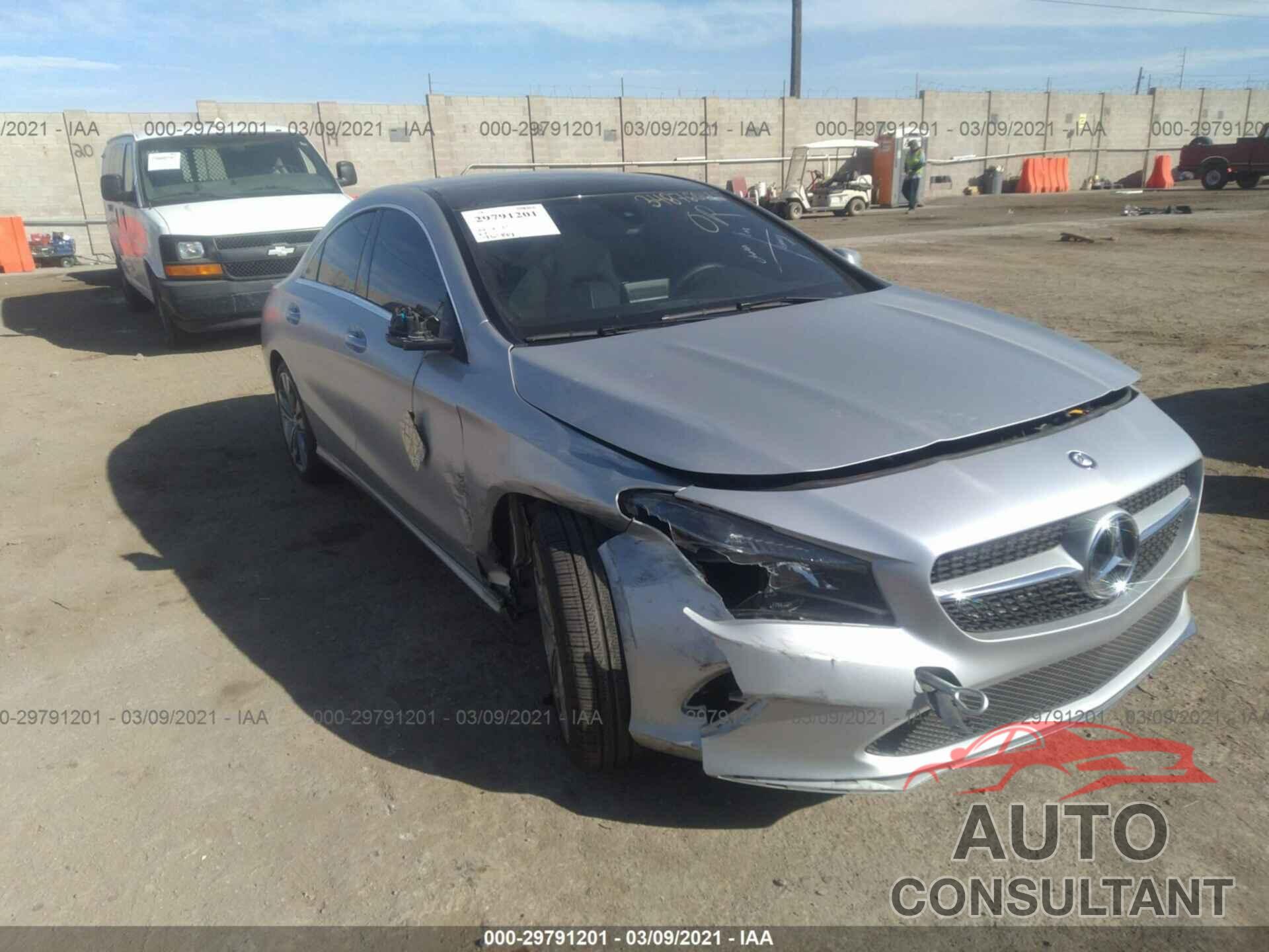 MERCEDES-BENZ CLA 2017 - WDDSJ4EB8HN434713