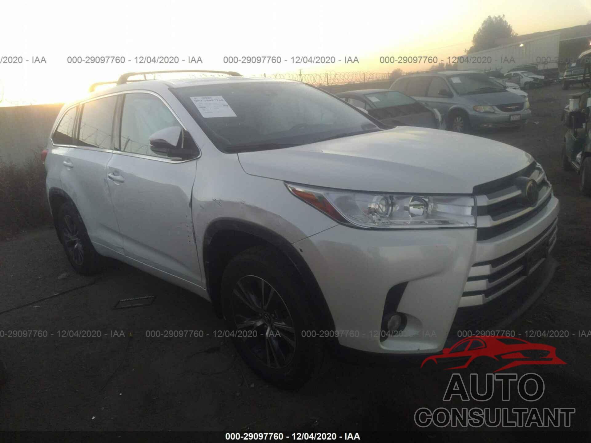 TOYOTA HIGHLANDER 2018 - 5TDBZRFH1JS907144