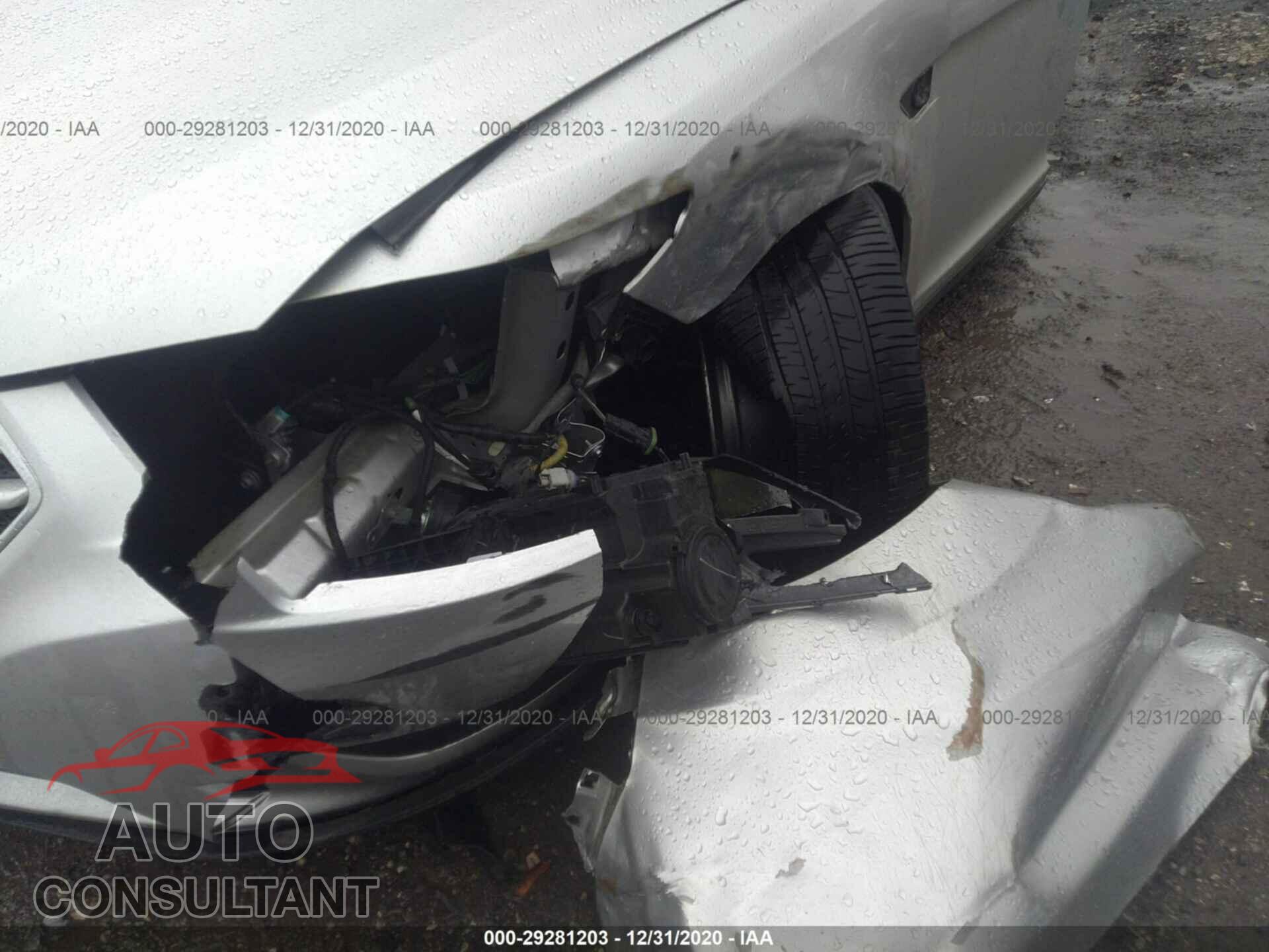 FORD TAURUS 2019 - 1FAHP2F84KG101159