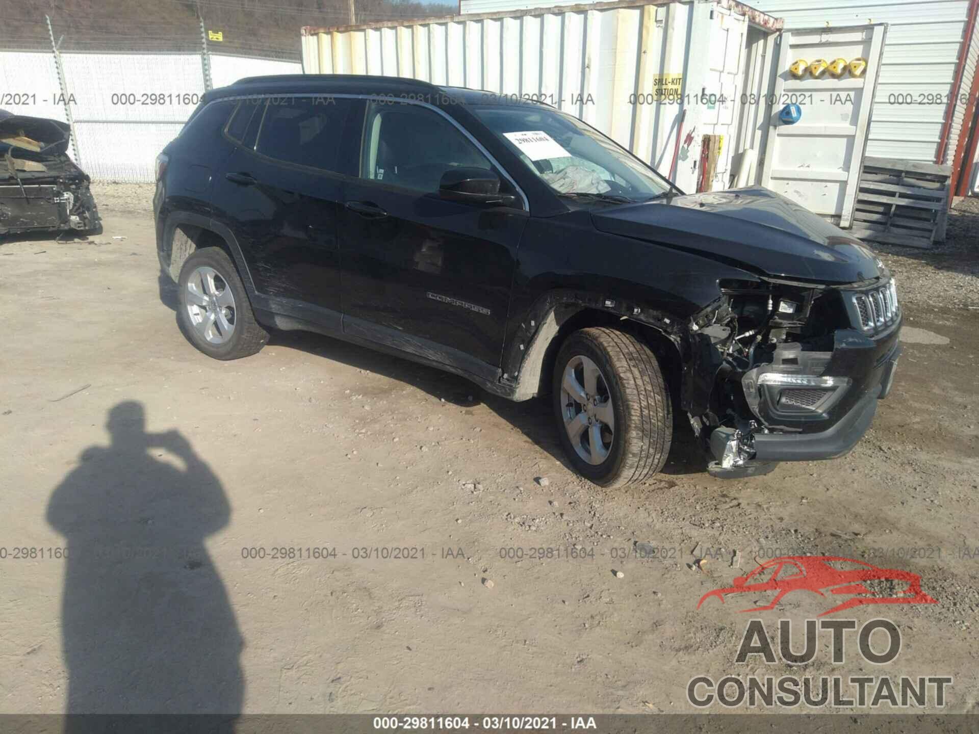 JEEP COMPASS 2018 - 3C4NJDBB1JT114036